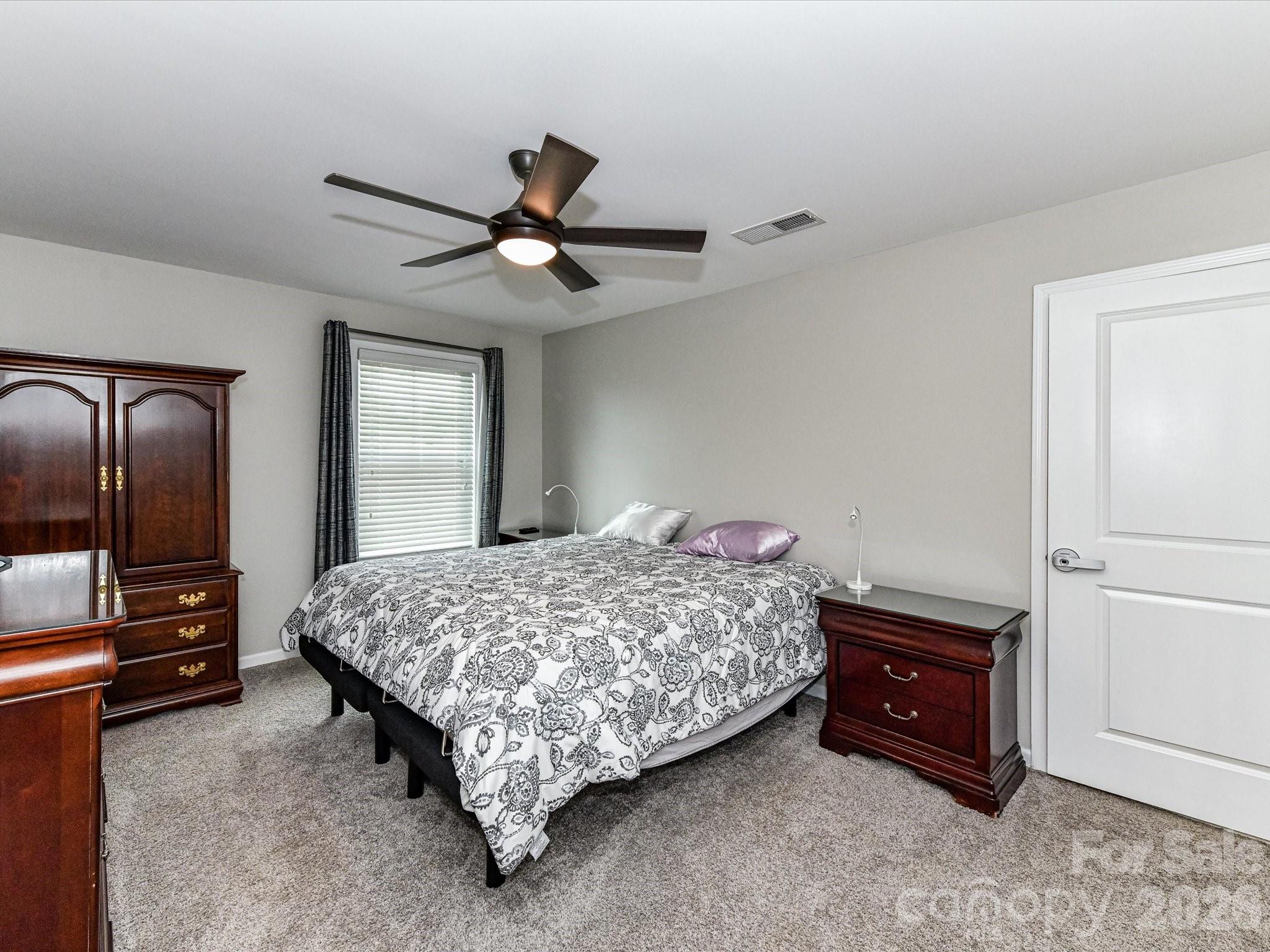 905 Pennington Drive — Lancaster