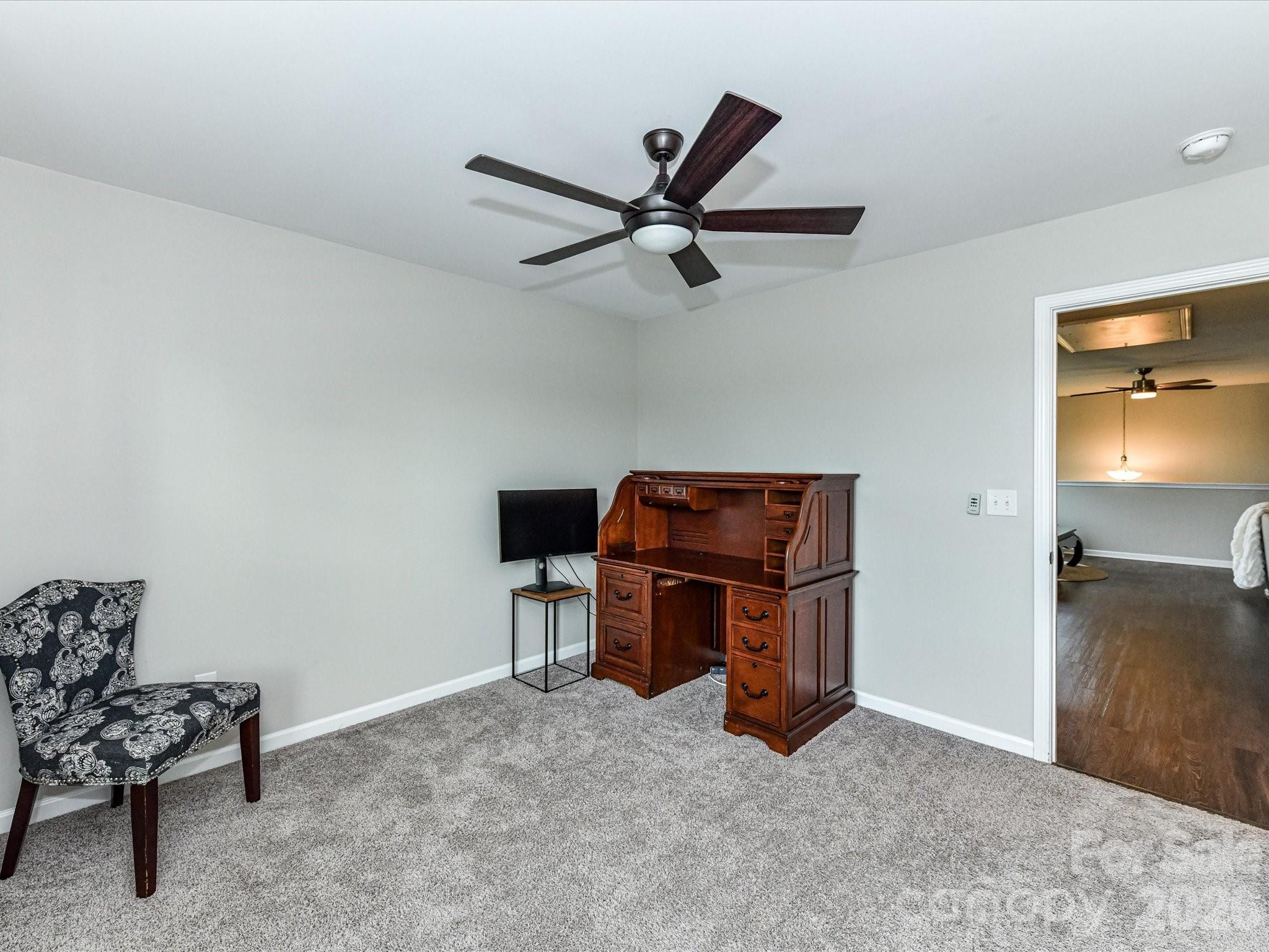 905 Pennington Drive — Lancaster