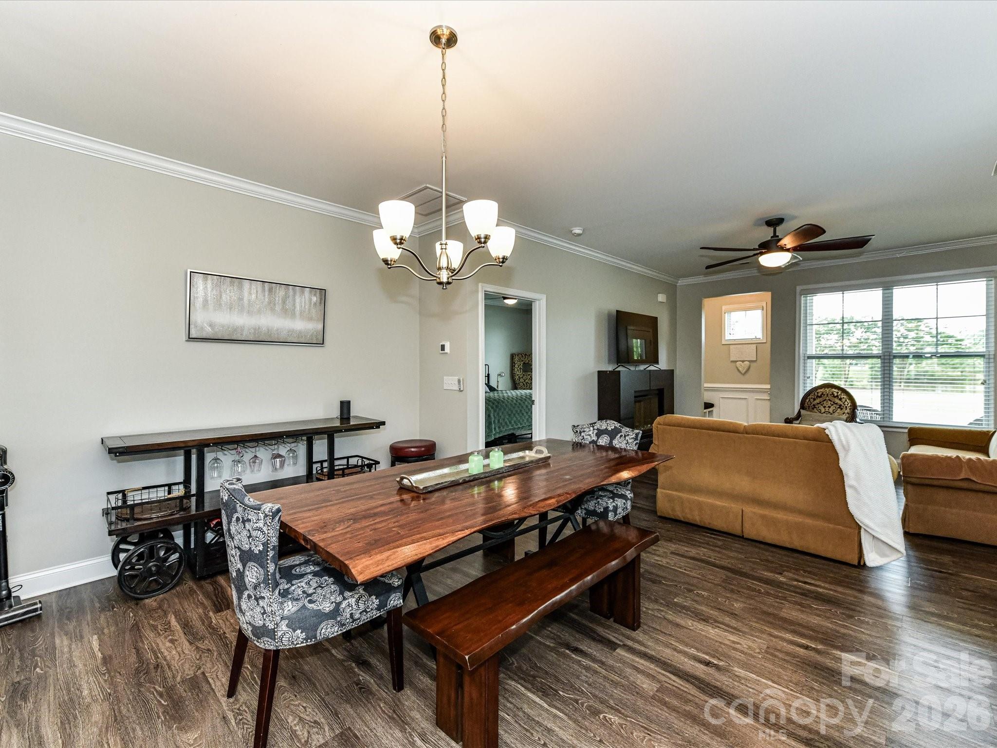905 Pennington Drive — Lancaster