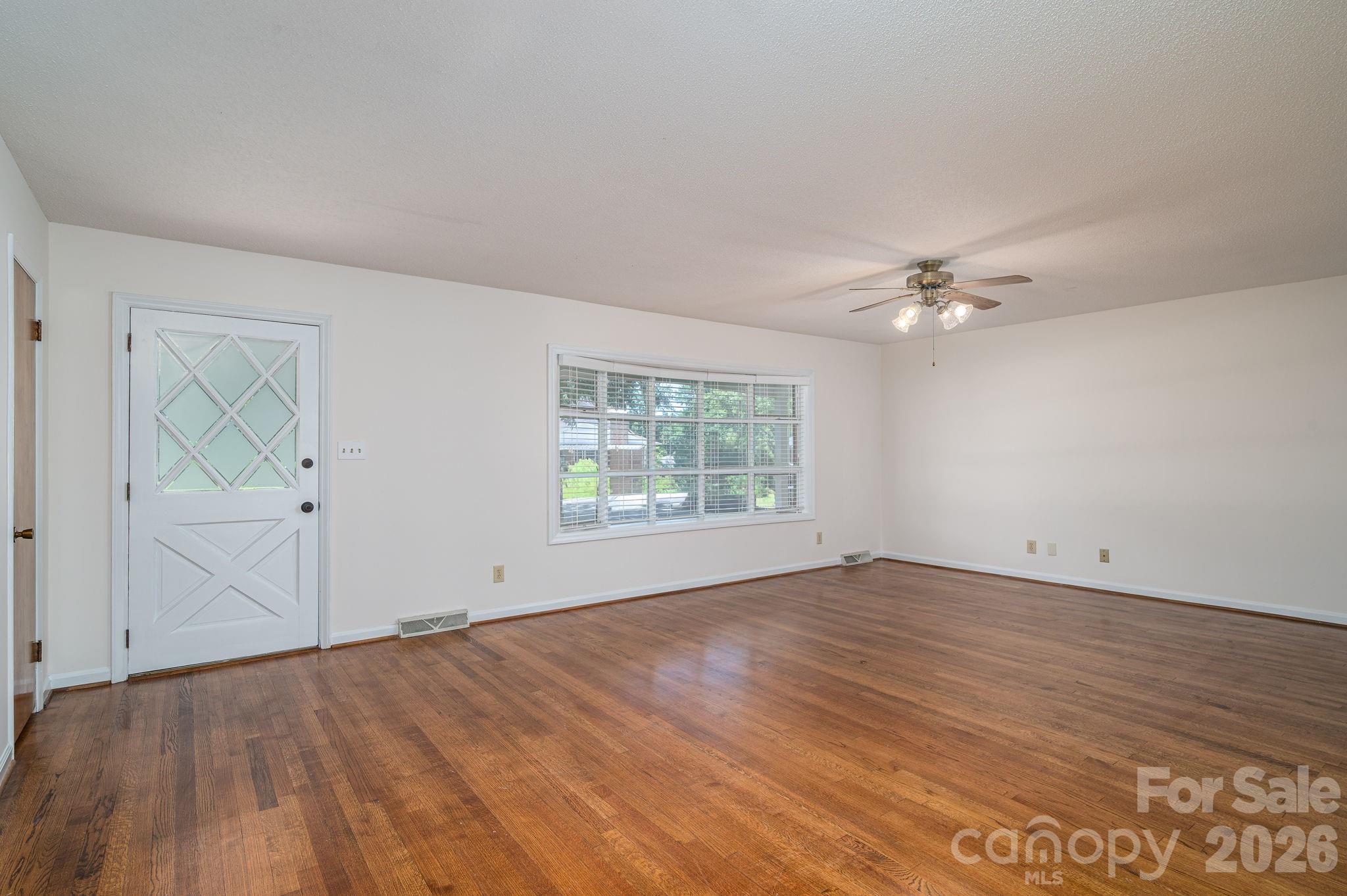 1920 Echo Lane — Gastonia