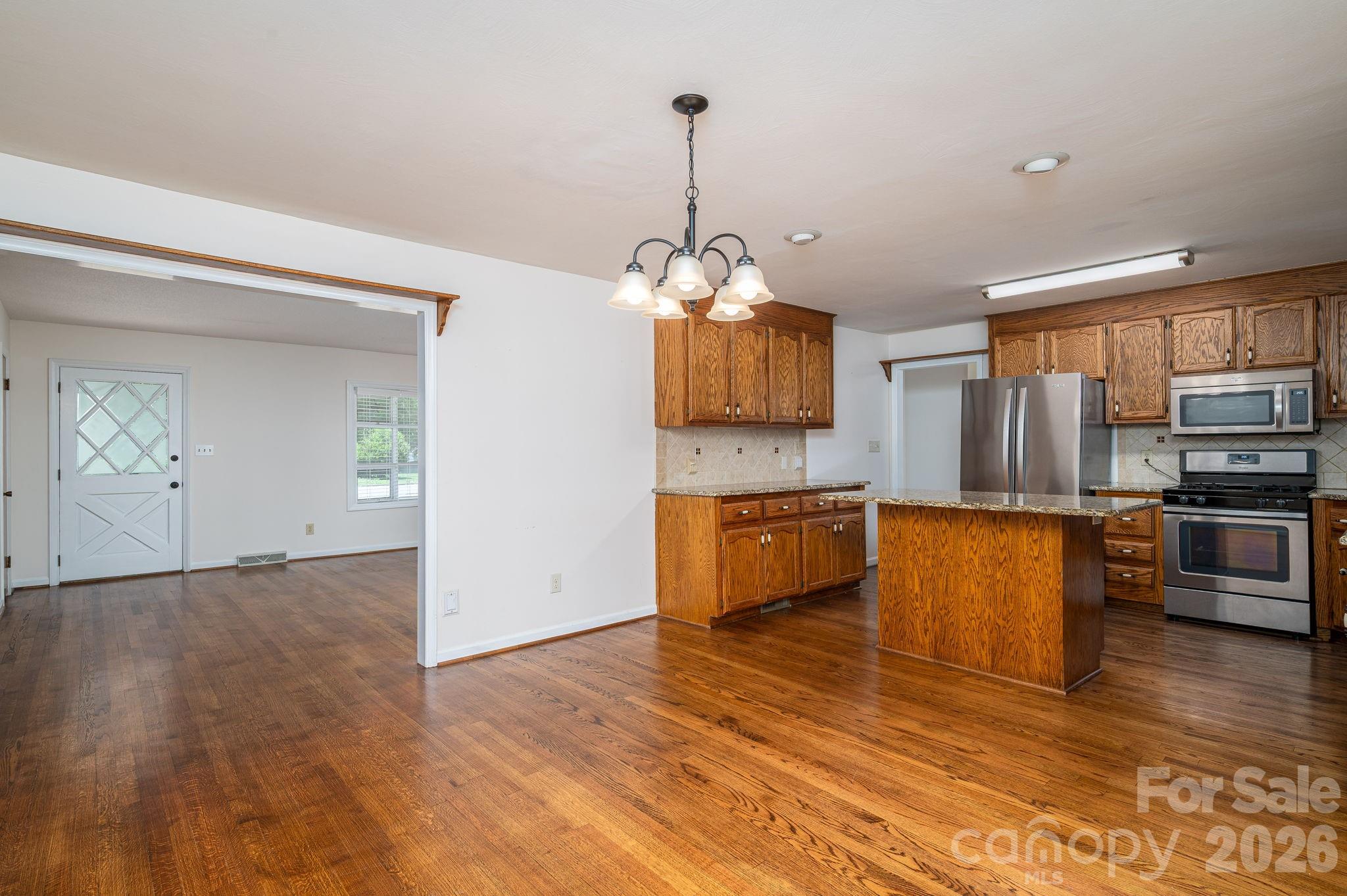 1920 Echo Lane — Gastonia