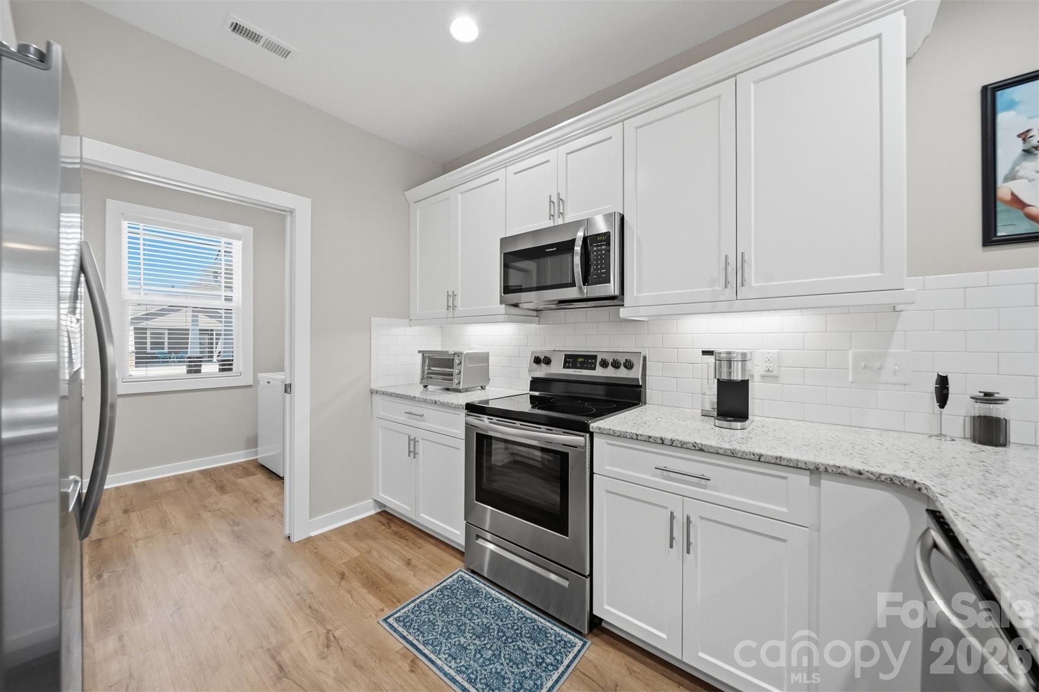 1520 28th Street Lane SE — Hickory