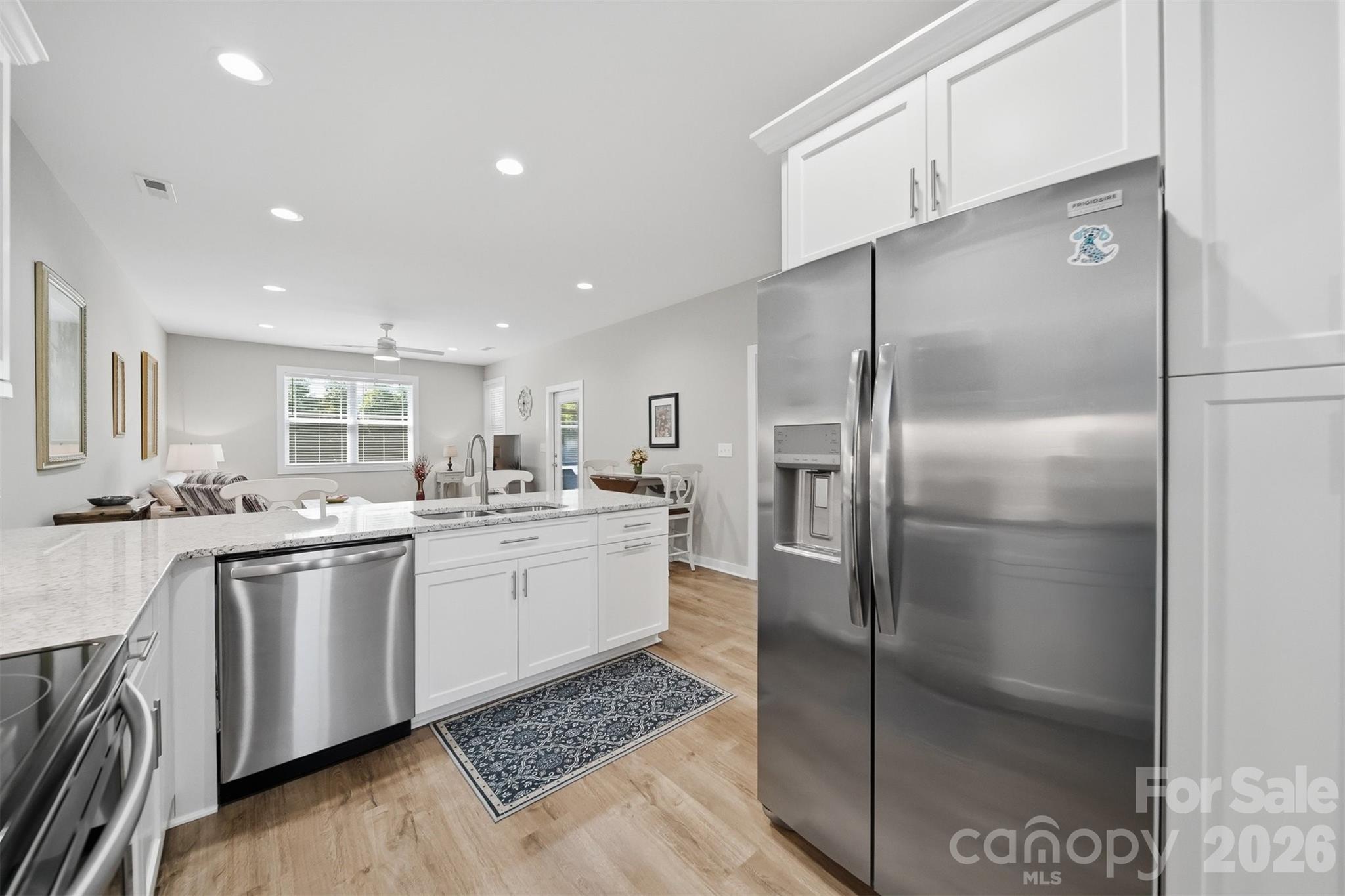 1520 28th Street Lane SE — Hickory
