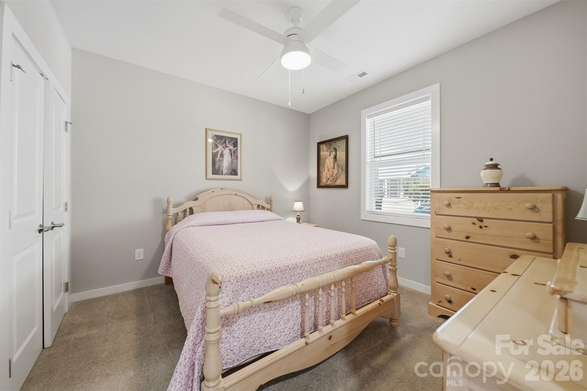 1520 28th Street Lane SE — Hickory