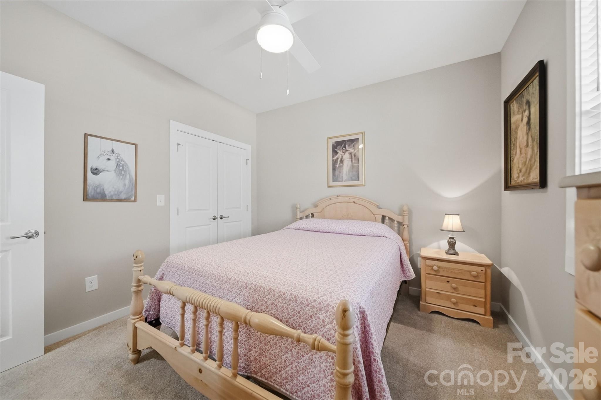 1520 28th Street Lane SE — Hickory