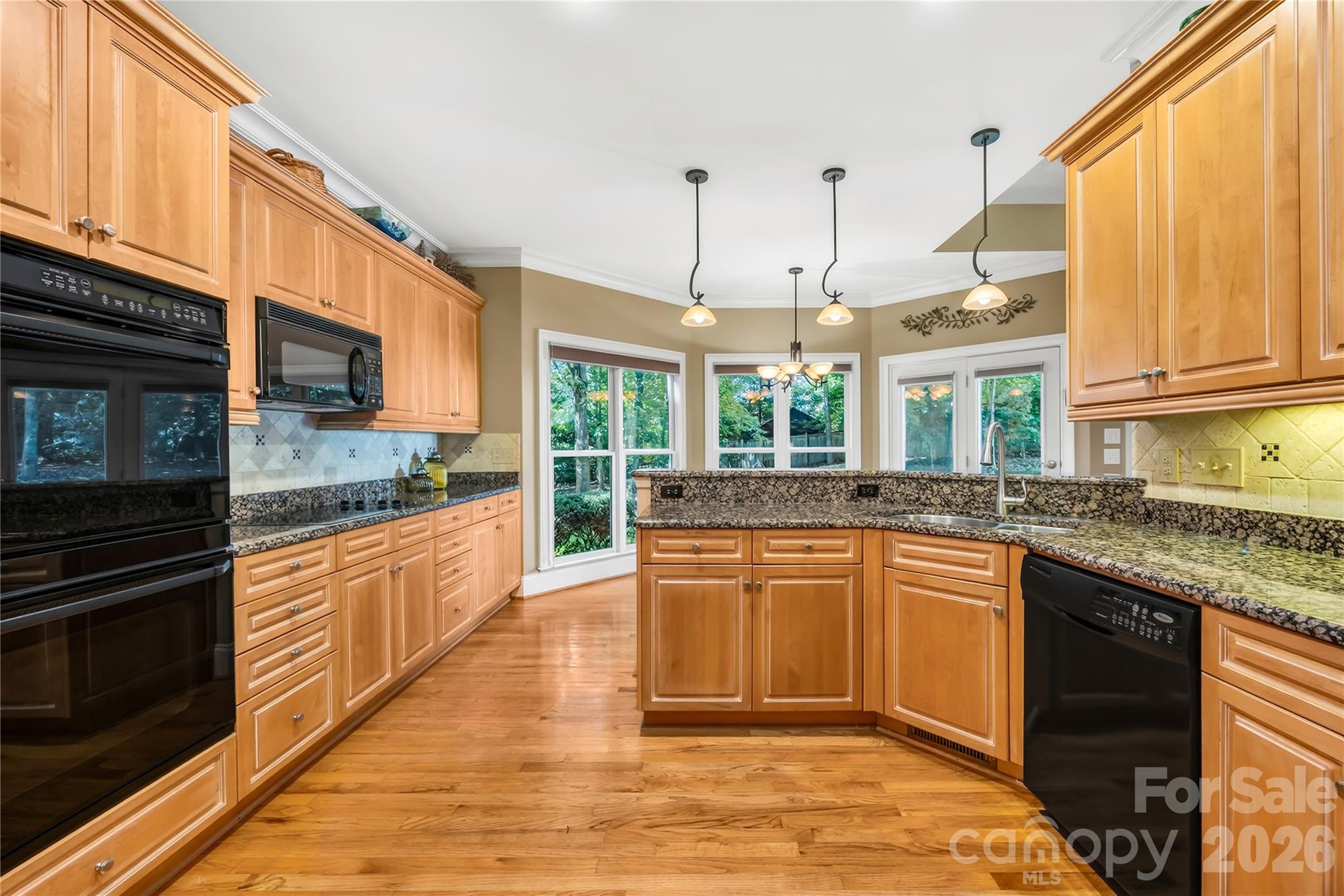 138 Woodstream Circle — Mooresville