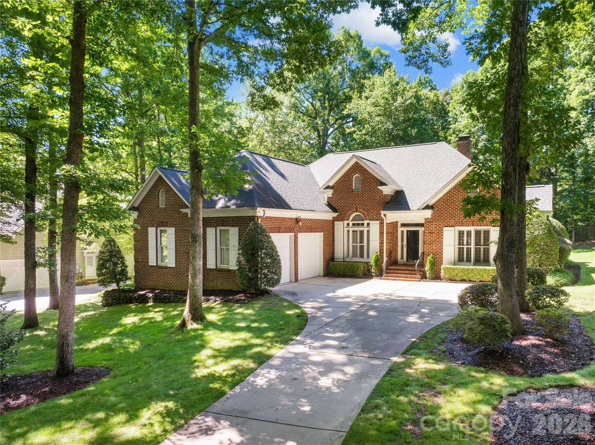 138 Woodstream Circle — Mooresville