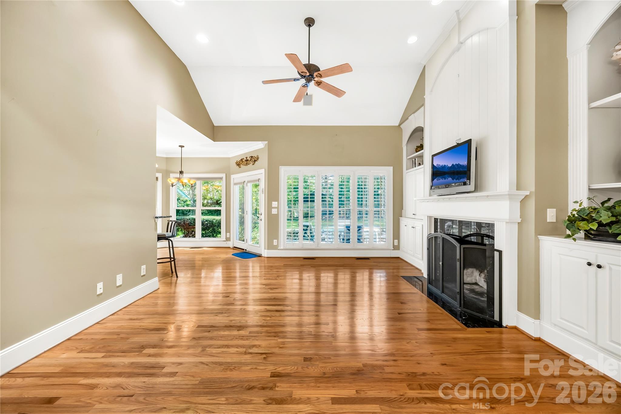 138 Woodstream Circle — Mooresville