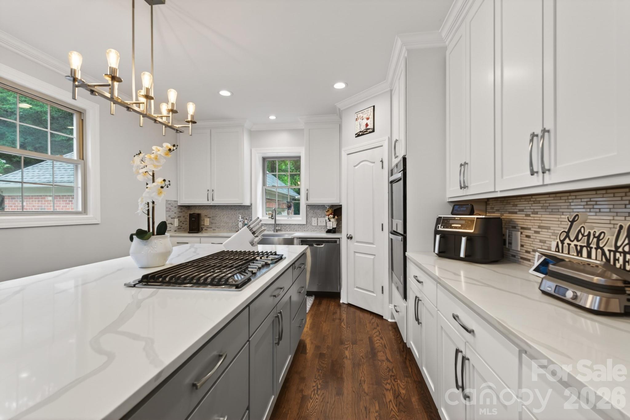 4618 Water Oak Drive — Lake Wylie