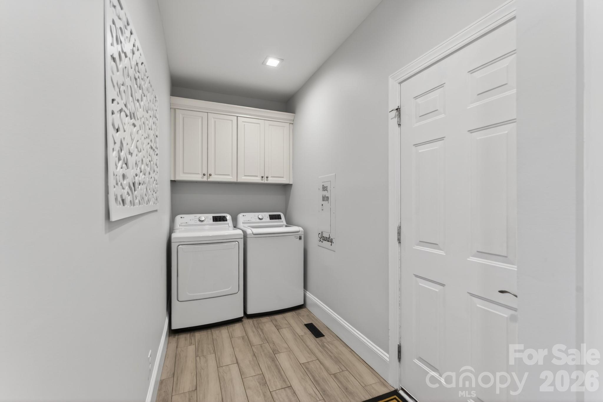 4618 Water Oak Drive — Lake Wylie