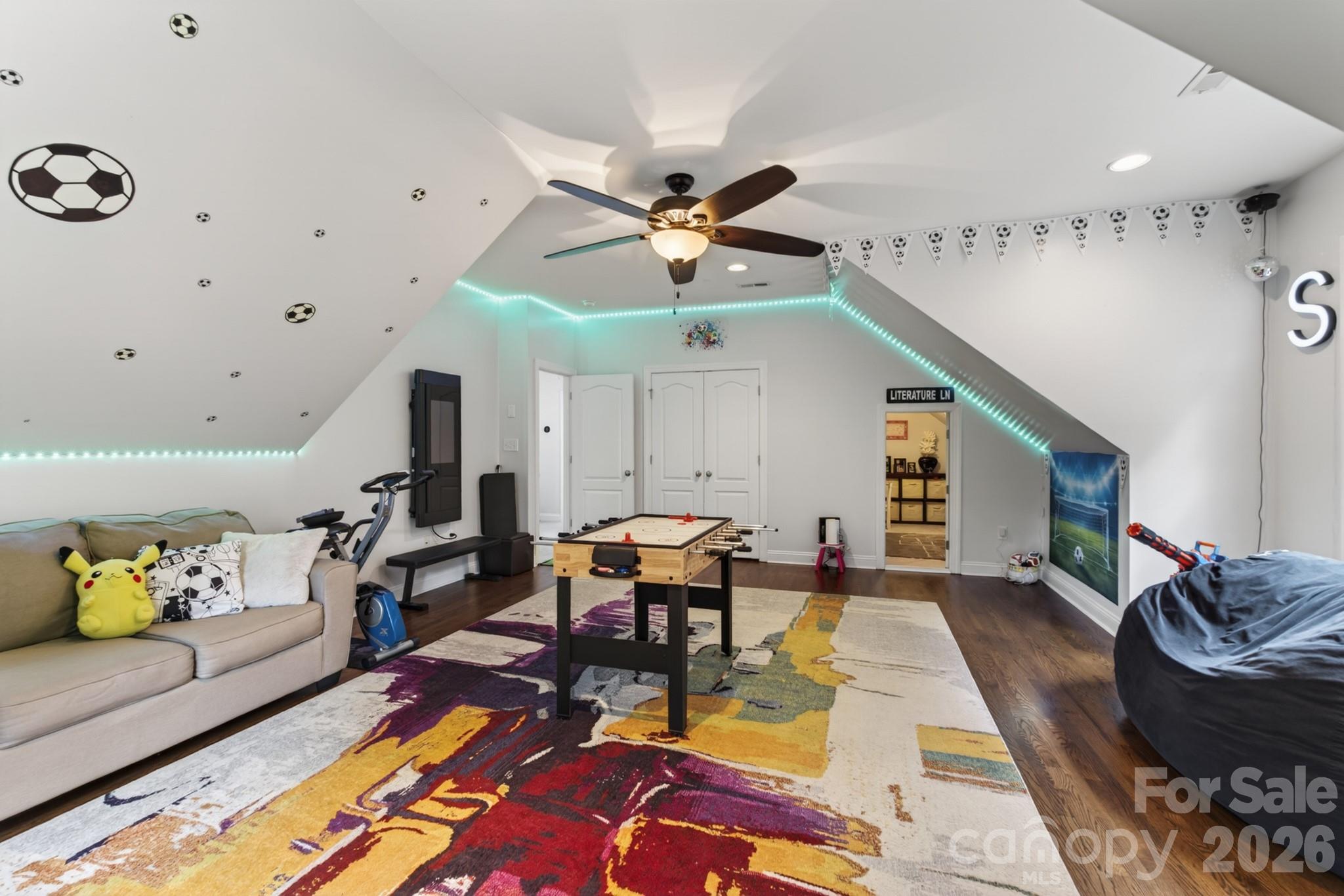 4618 Water Oak Drive — Lake Wylie
