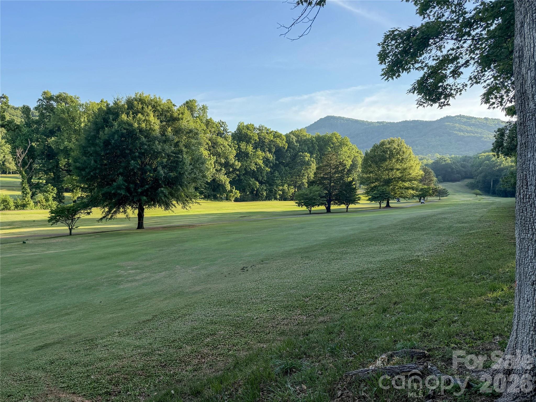 506 Country Club Road — Tryon