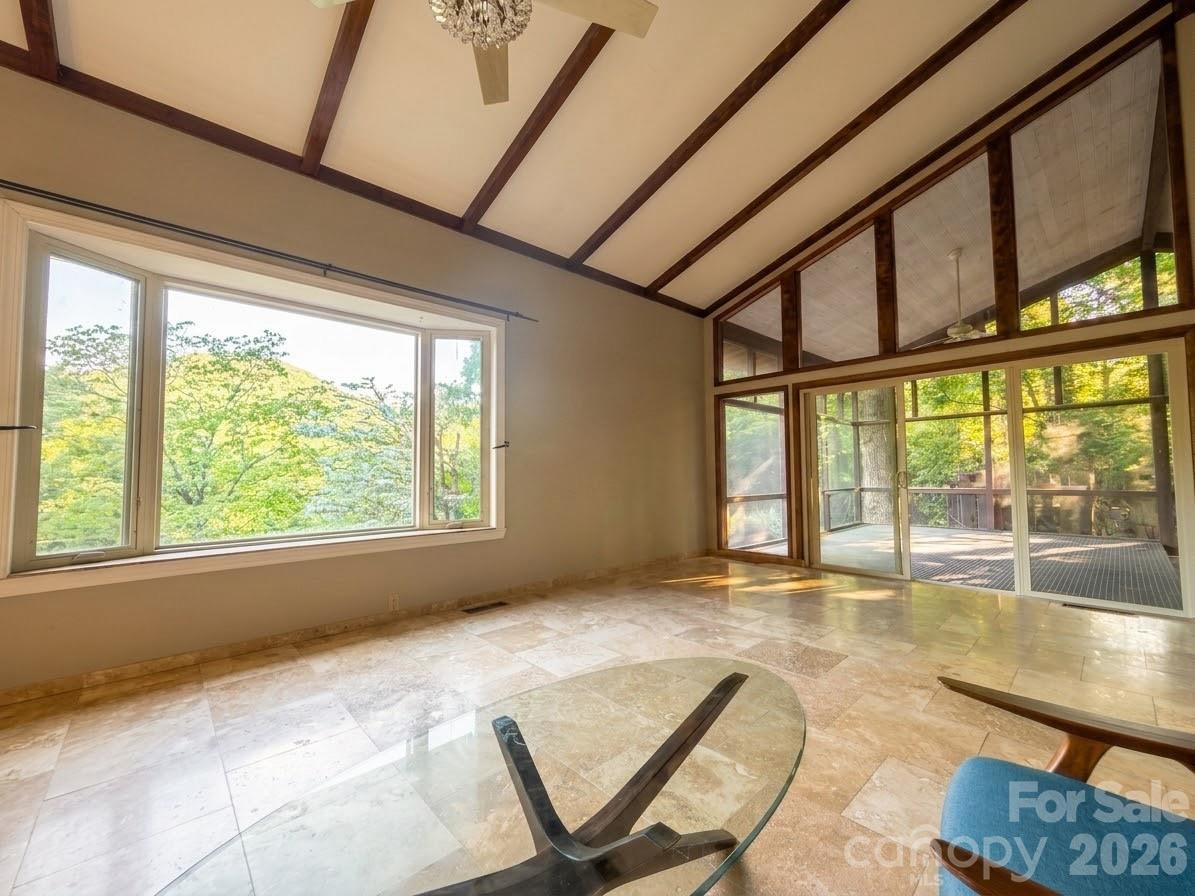 506 Country Club Road — Tryon