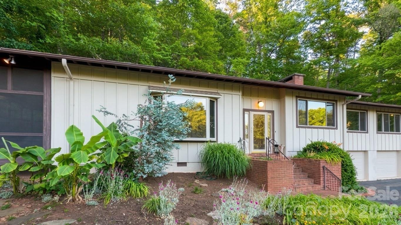 506 Country Club Road — Tryon