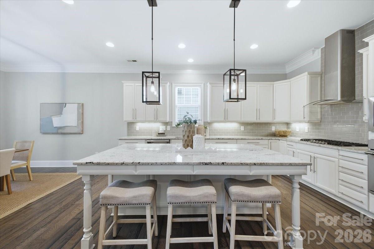 1103 N Sharon Amity Road — Charlotte