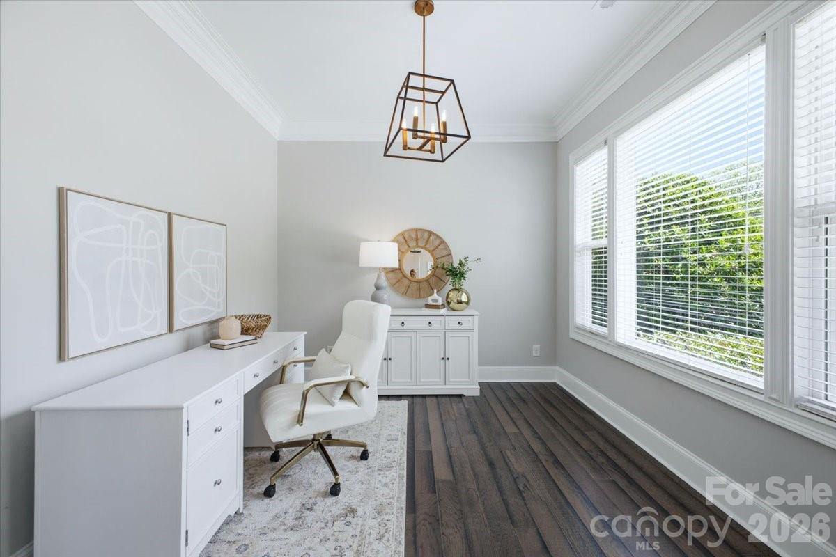 1103 N Sharon Amity Road — Charlotte