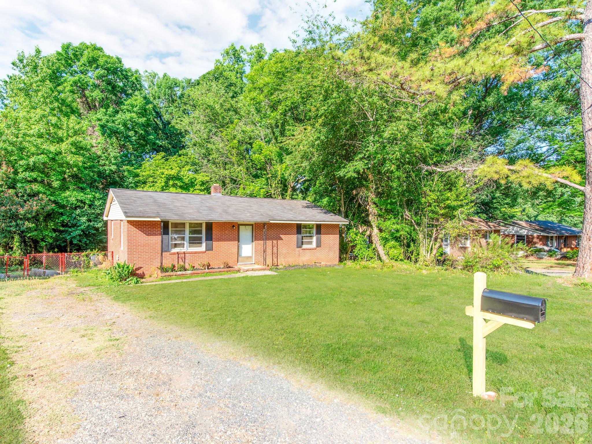 814 Wilbrown Circle — Charlotte