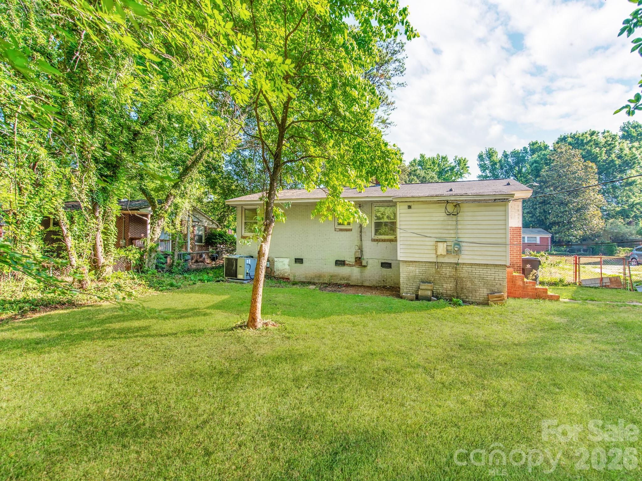 814 Wilbrown Circle — Charlotte