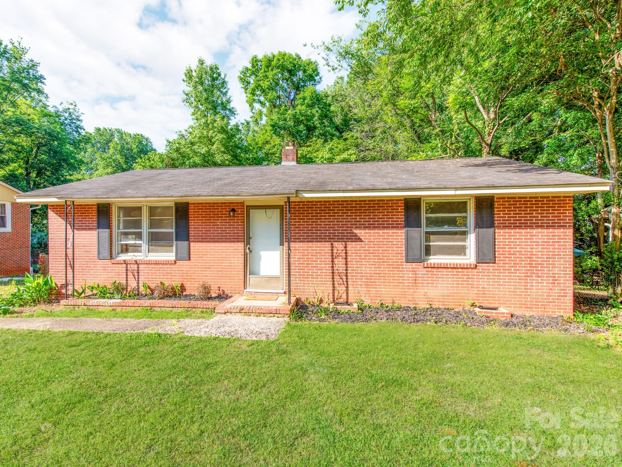 814 Wilbrown Circle — Charlotte