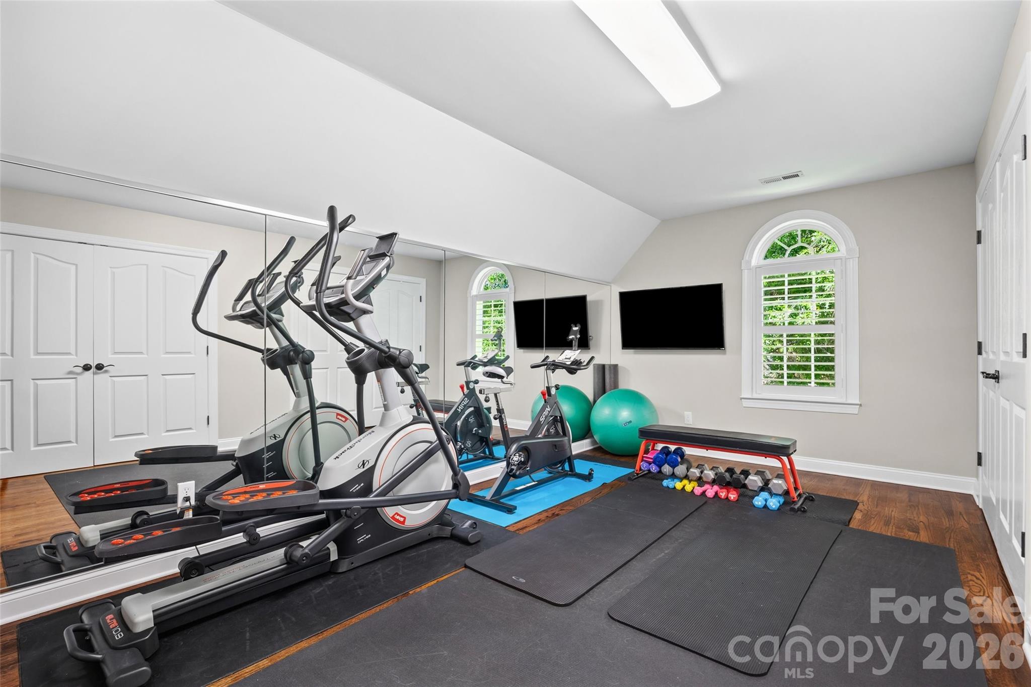 2539 Grimmersborough Lane — Charlotte