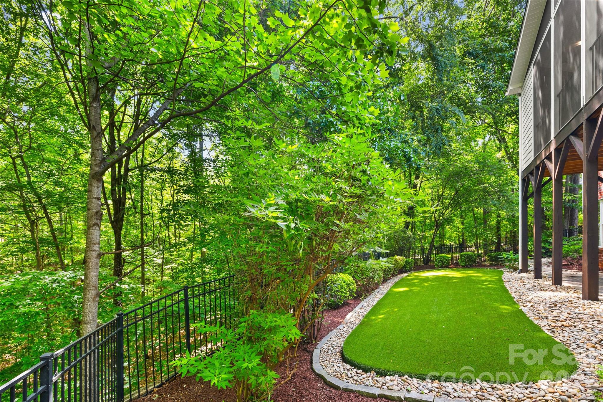 2539 Grimmersborough Lane — Charlotte