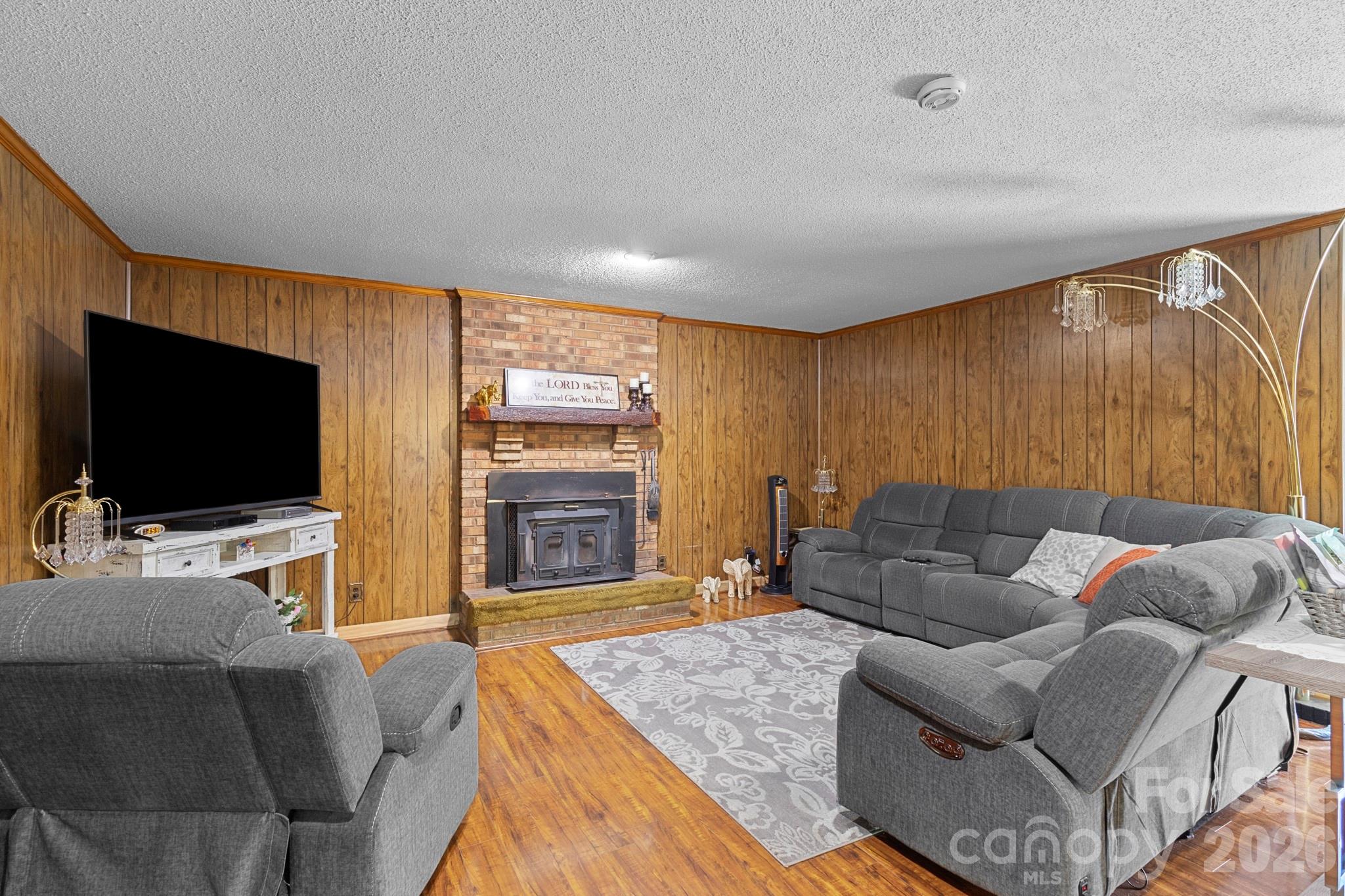 3326 Dunaire Drive — Charlotte