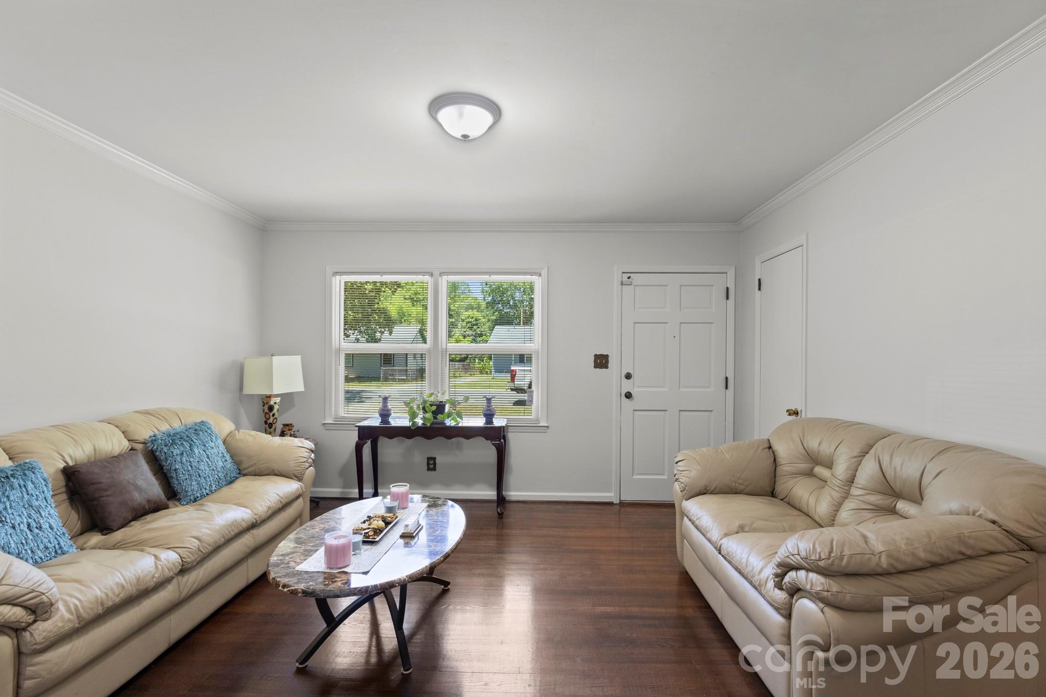 3326 Dunaire Drive — Charlotte
