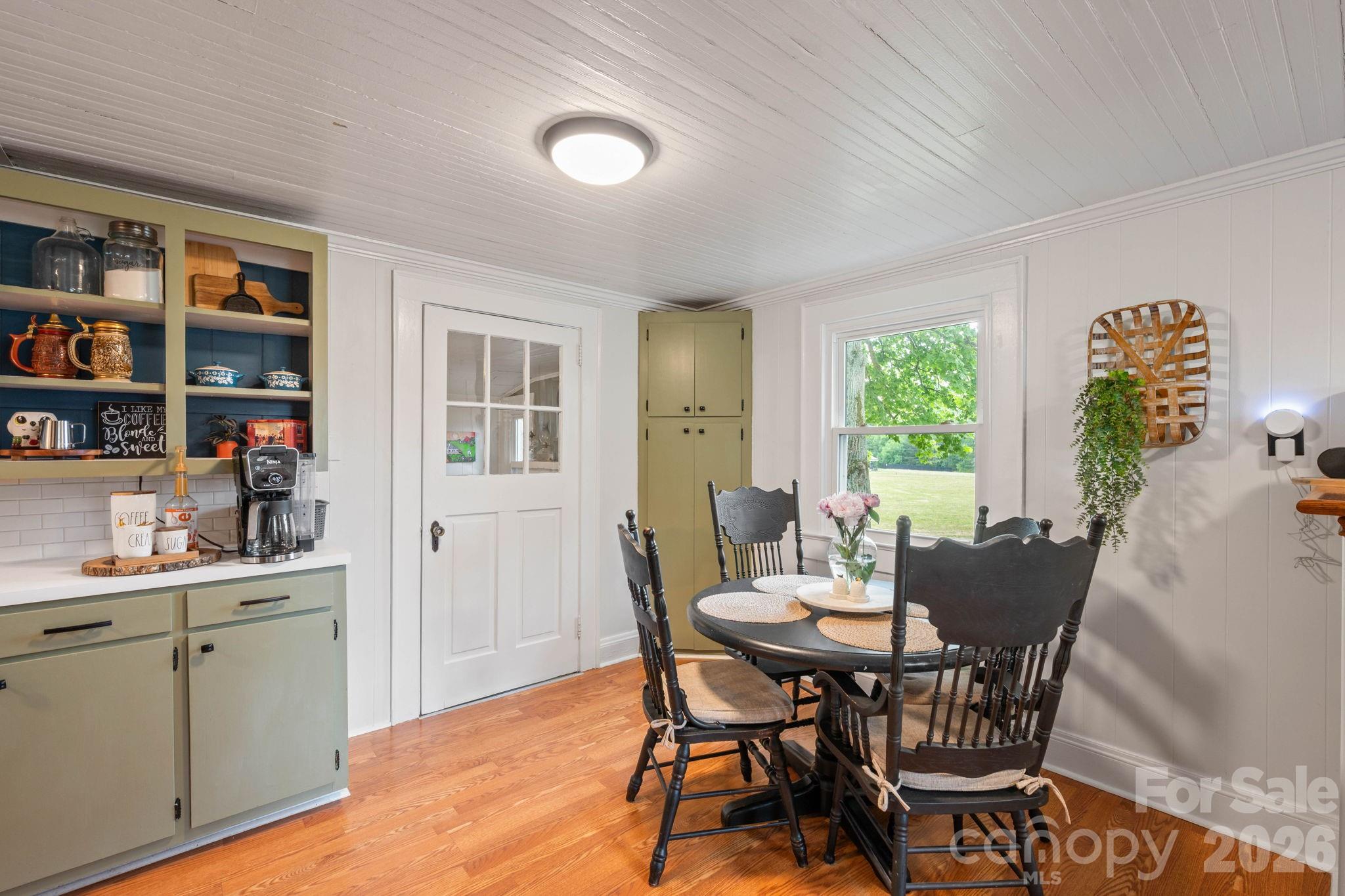 681 Tower Road — Vale
