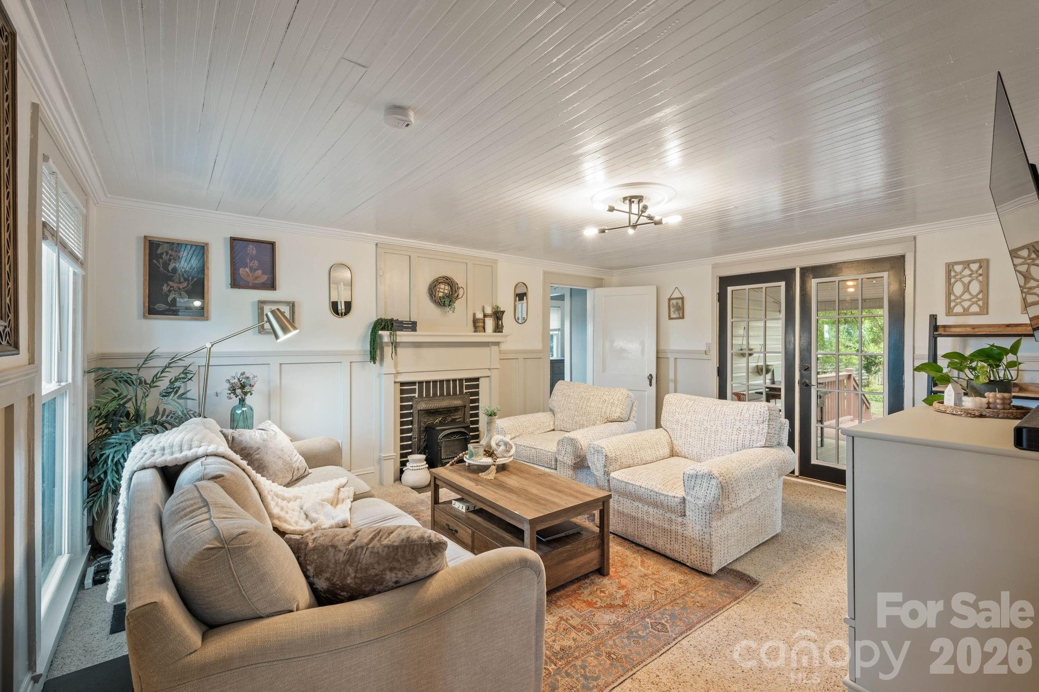 681 Tower Road — Vale