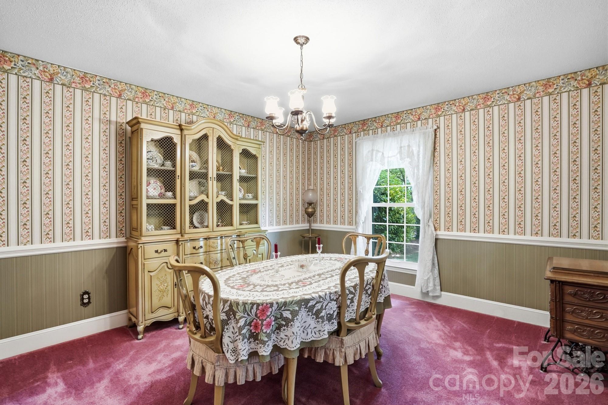 5705 Foxcrest Drive — Mint Hill
