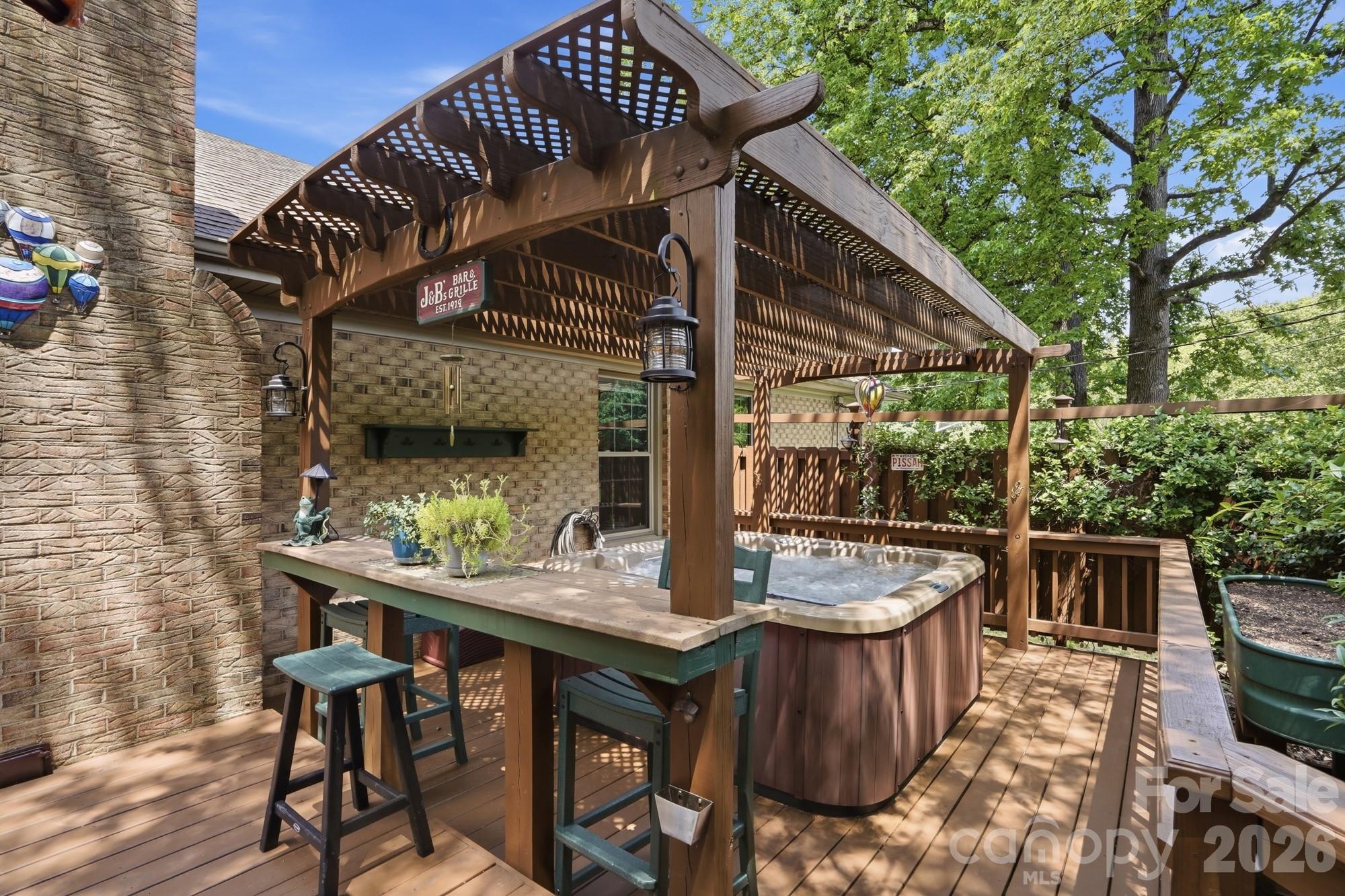 5705 Foxcrest Drive — Mint Hill
