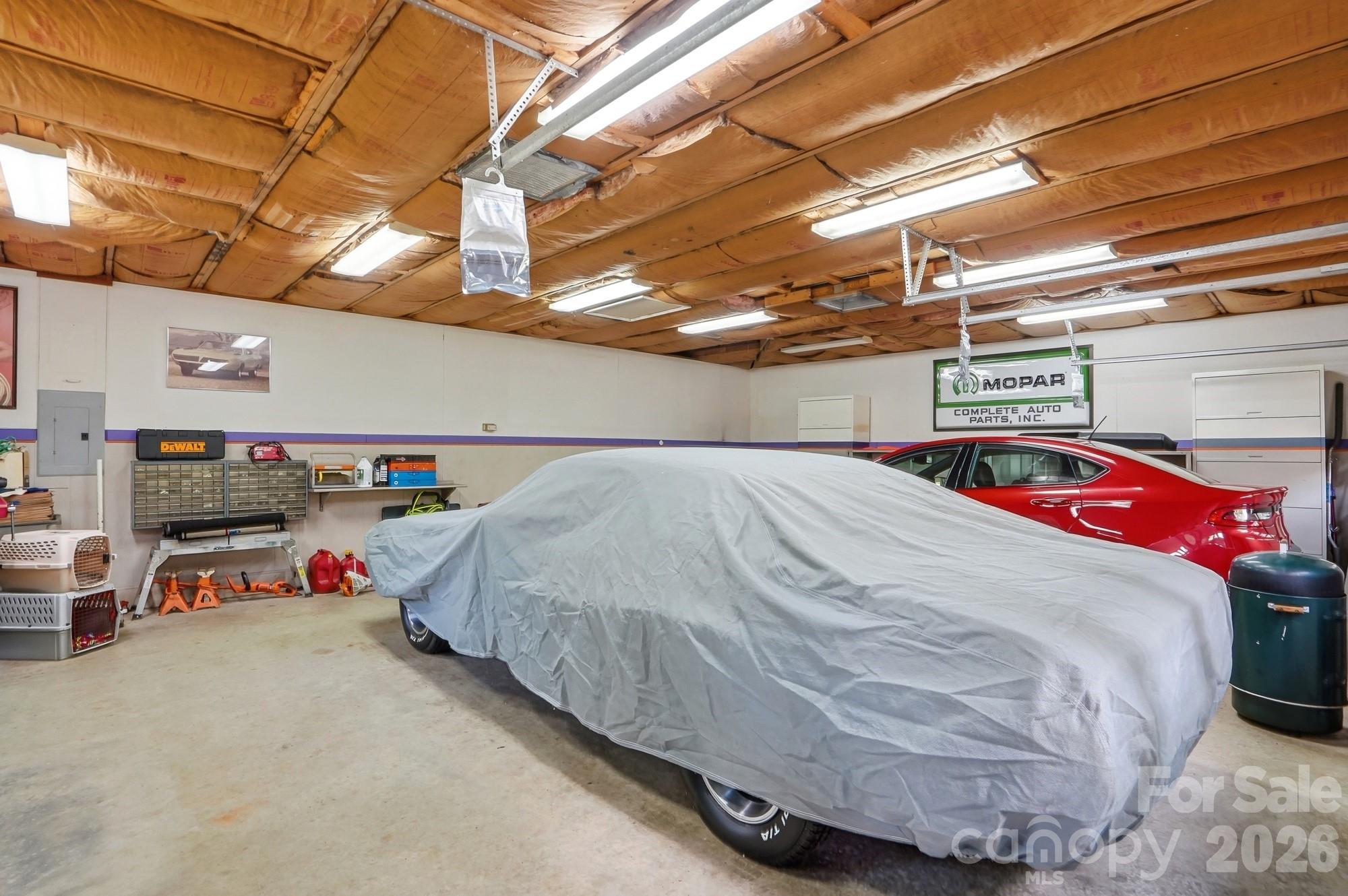 5705 Foxcrest Drive — Mint Hill