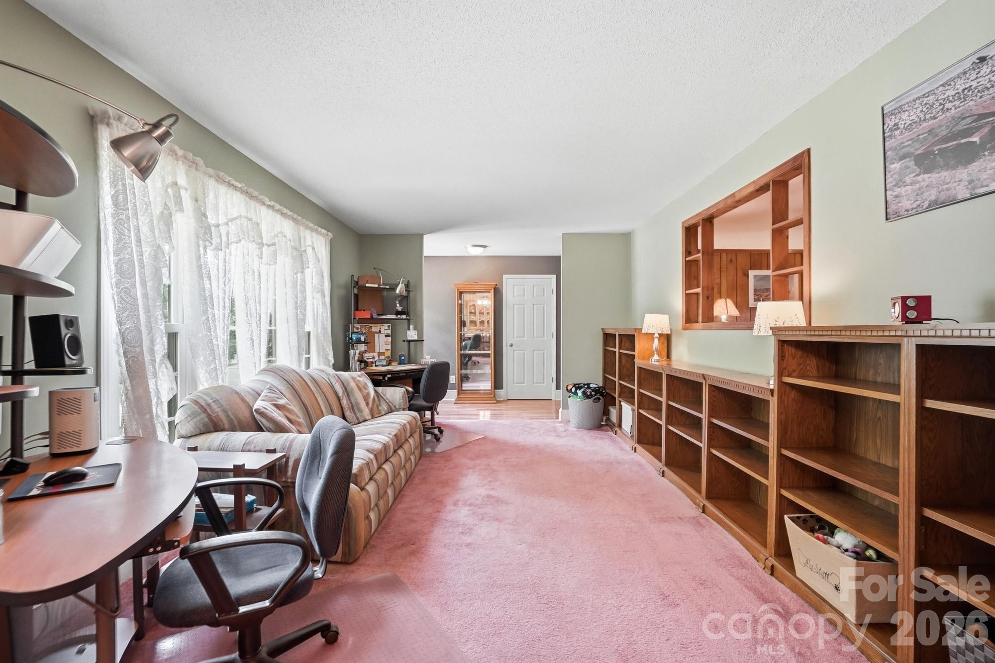 5705 Foxcrest Drive — Mint Hill