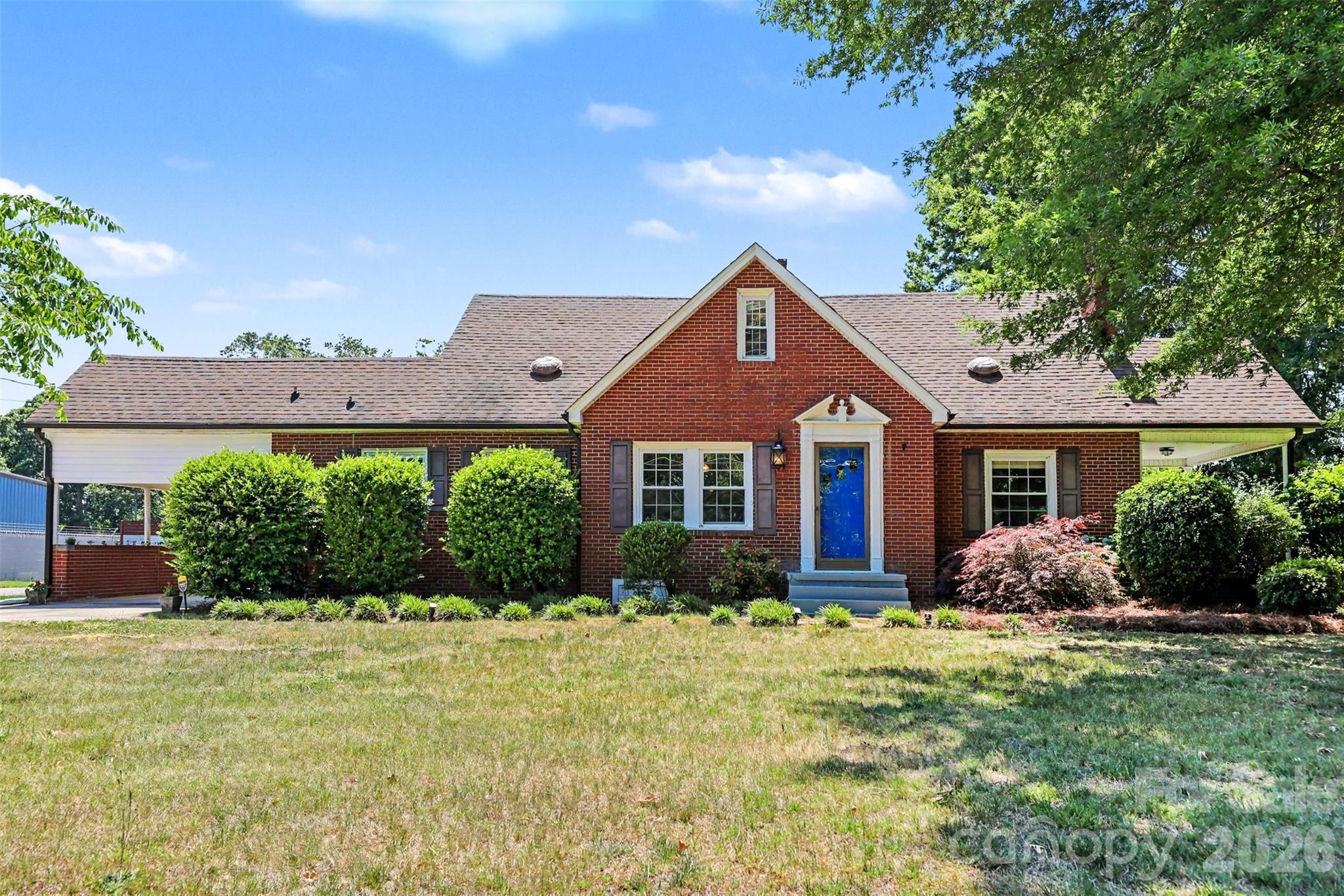 2068 Statesville Highway — Mooresville
