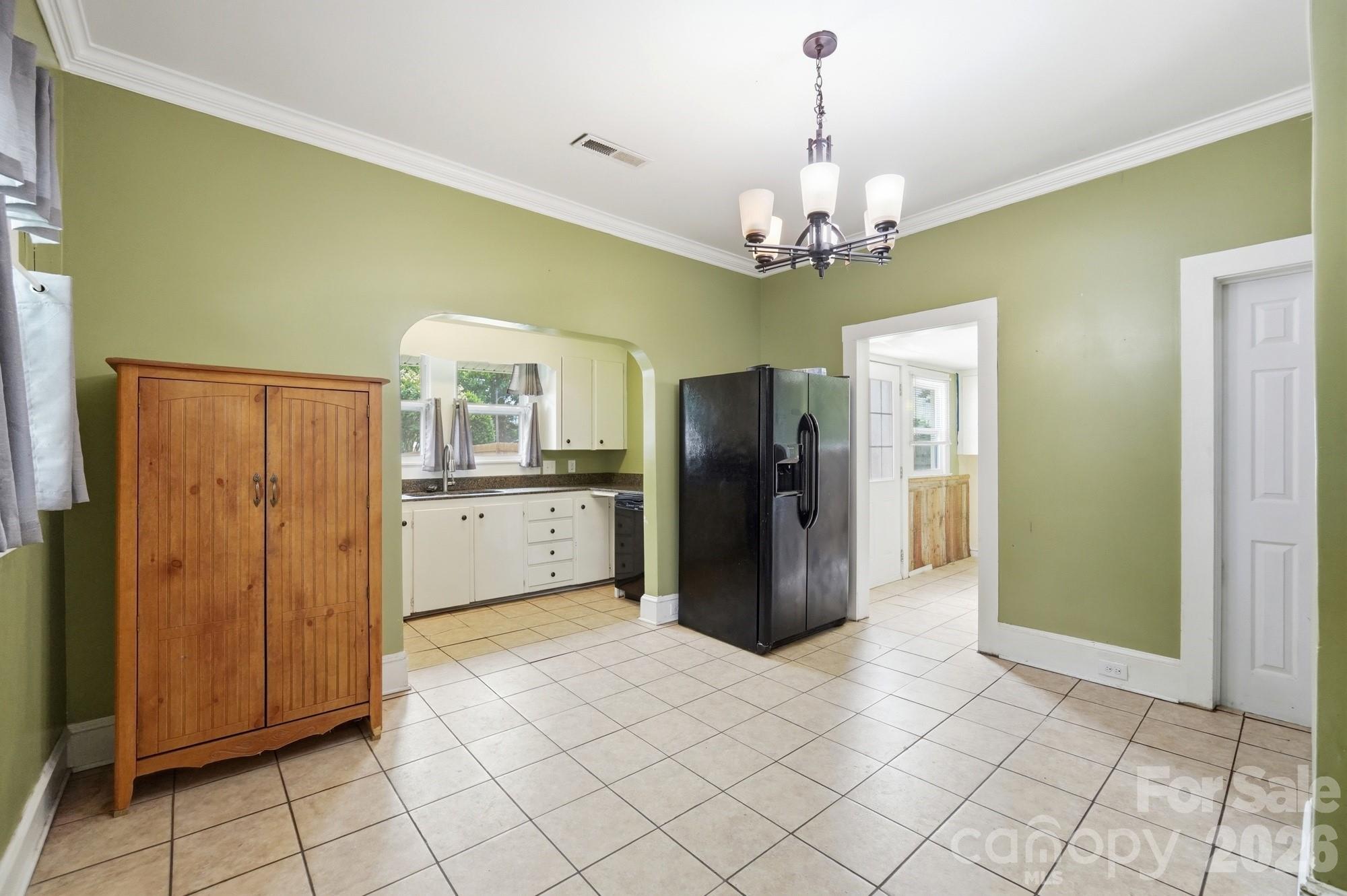 1002 N Ridge Avenue — Kannapolis