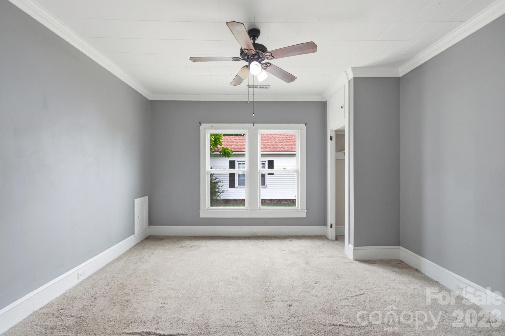 1002 N Ridge Avenue — Kannapolis