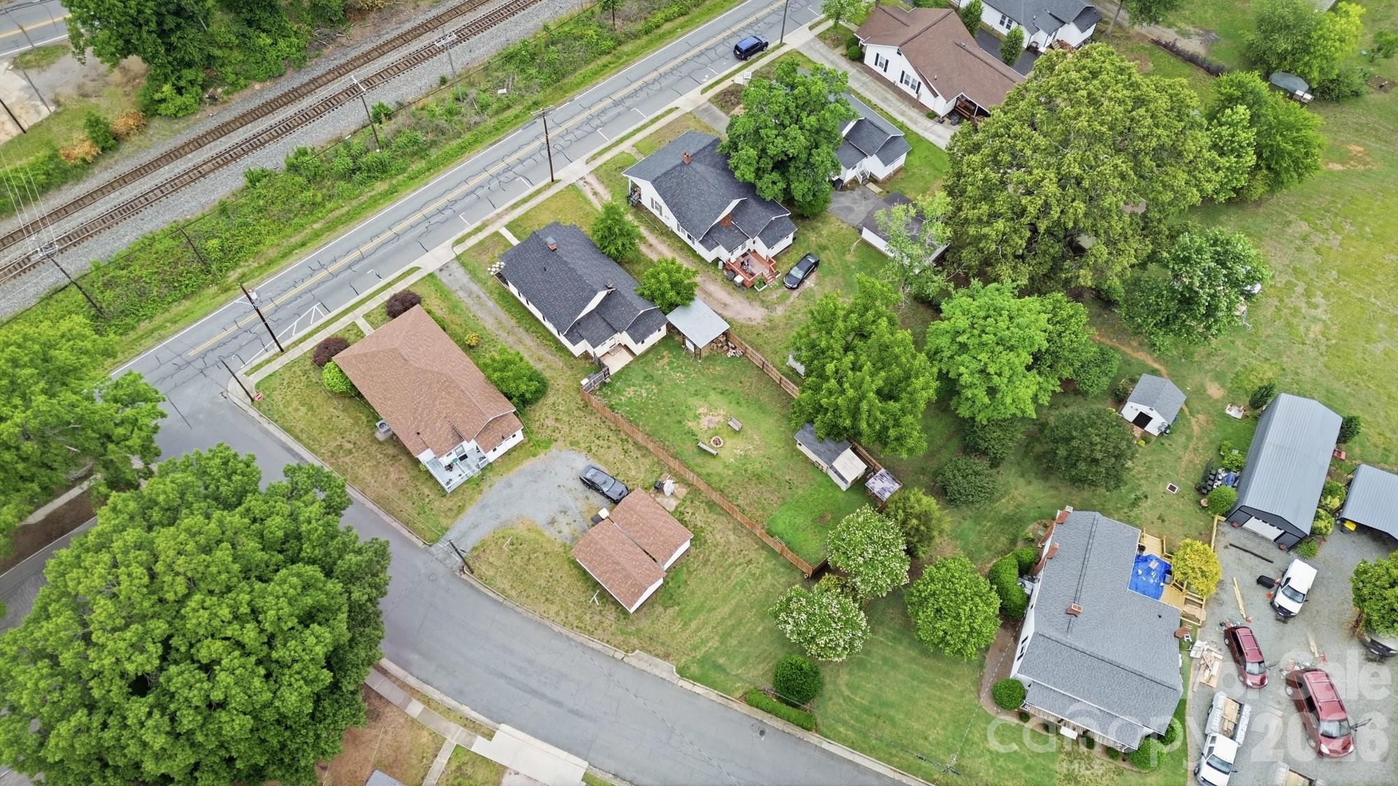 1002 N Ridge Avenue — Kannapolis