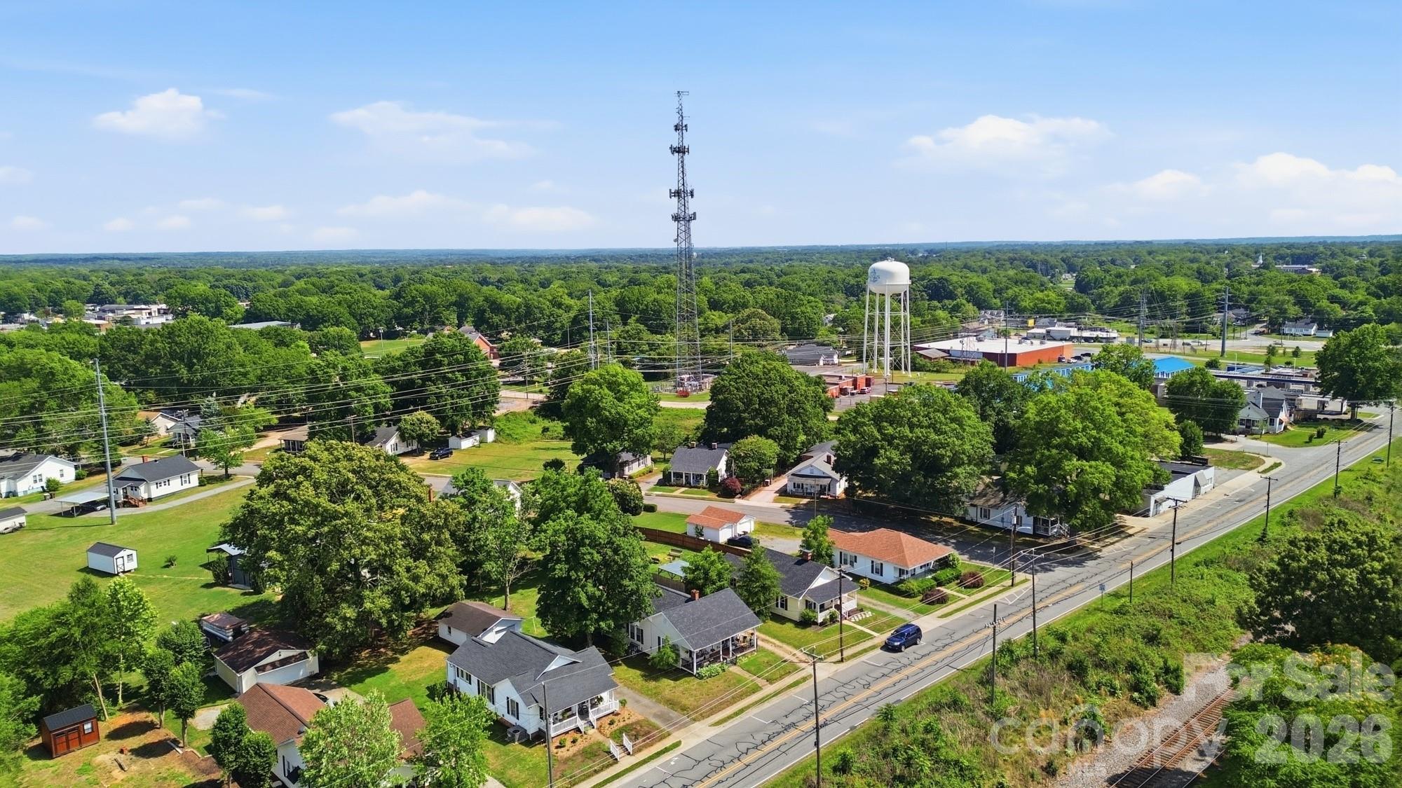 1002 N Ridge Avenue — Kannapolis