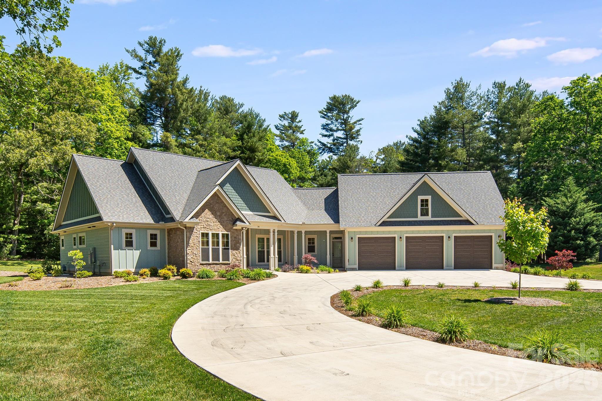 30 Shipman Parkway — Flat Rock