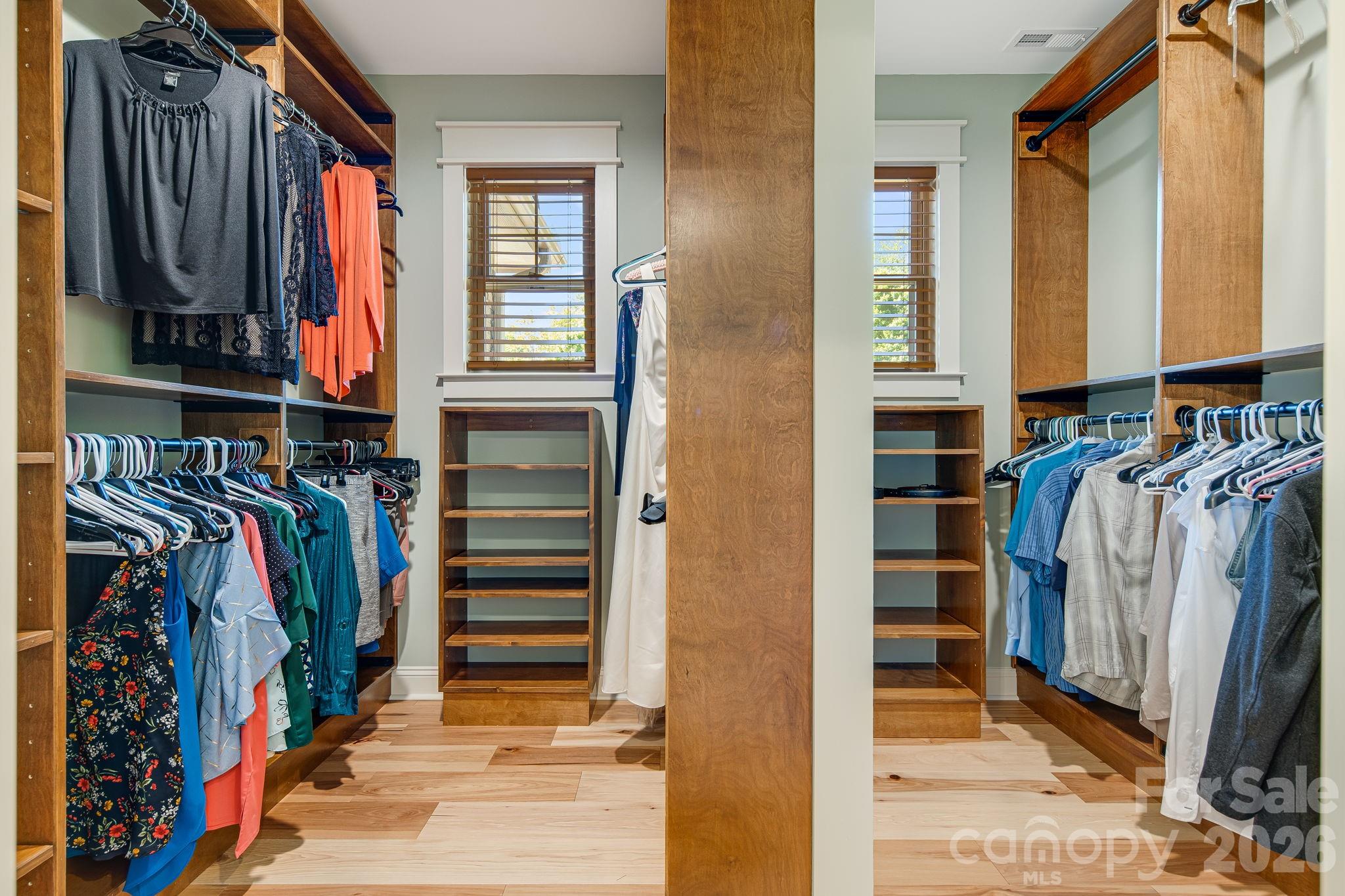30 Shipman Parkway — Flat Rock