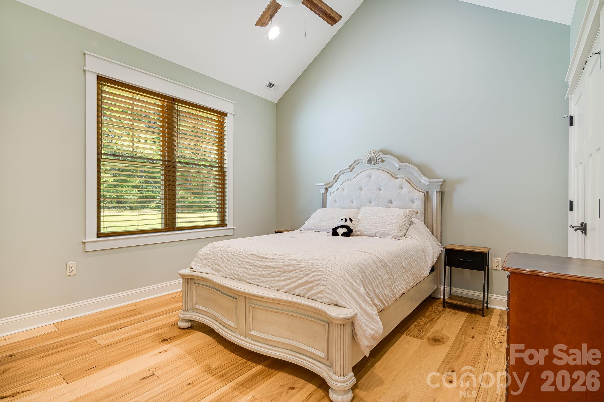 30 Shipman Parkway — Flat Rock