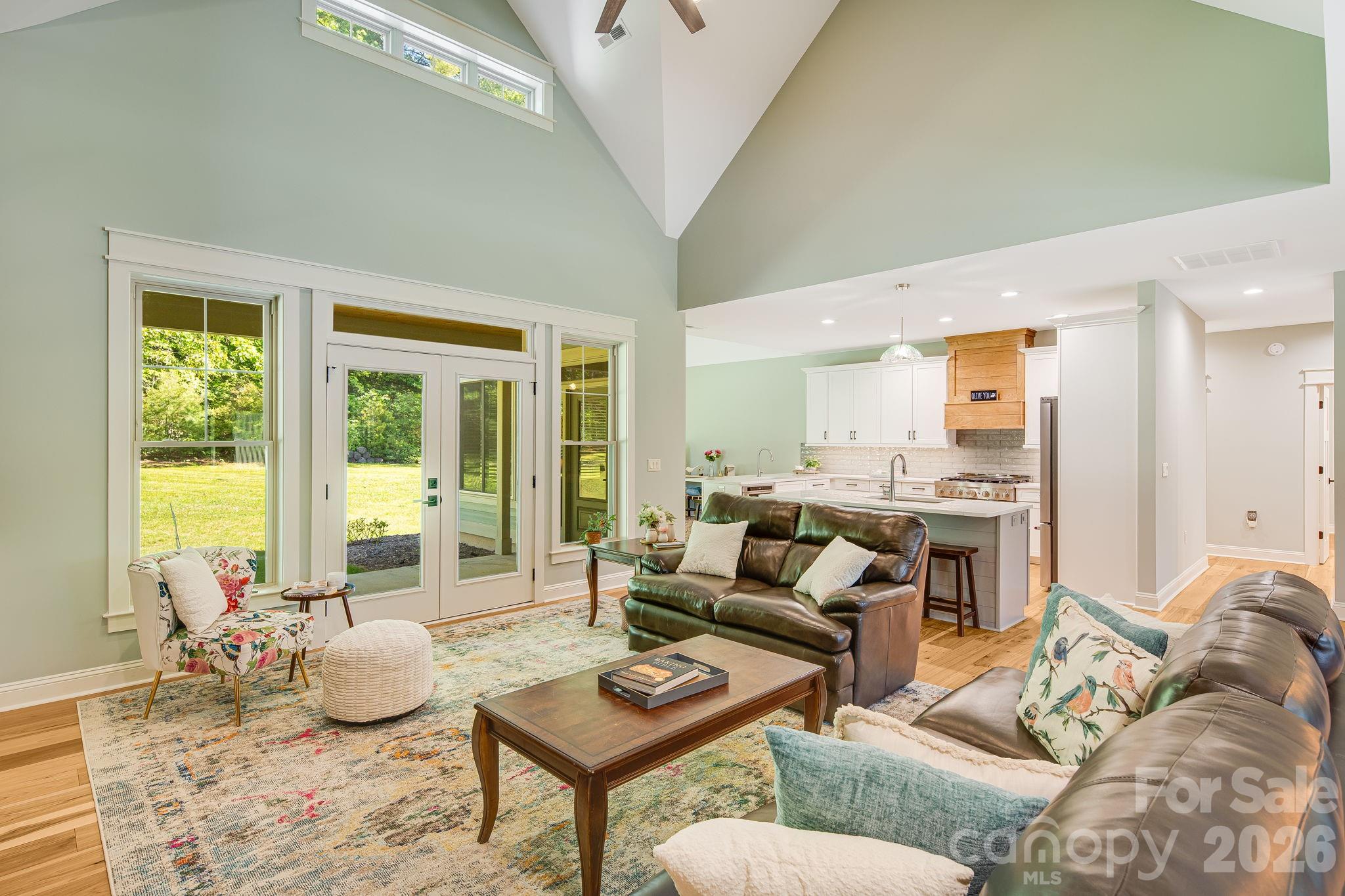 30 Shipman Parkway — Flat Rock