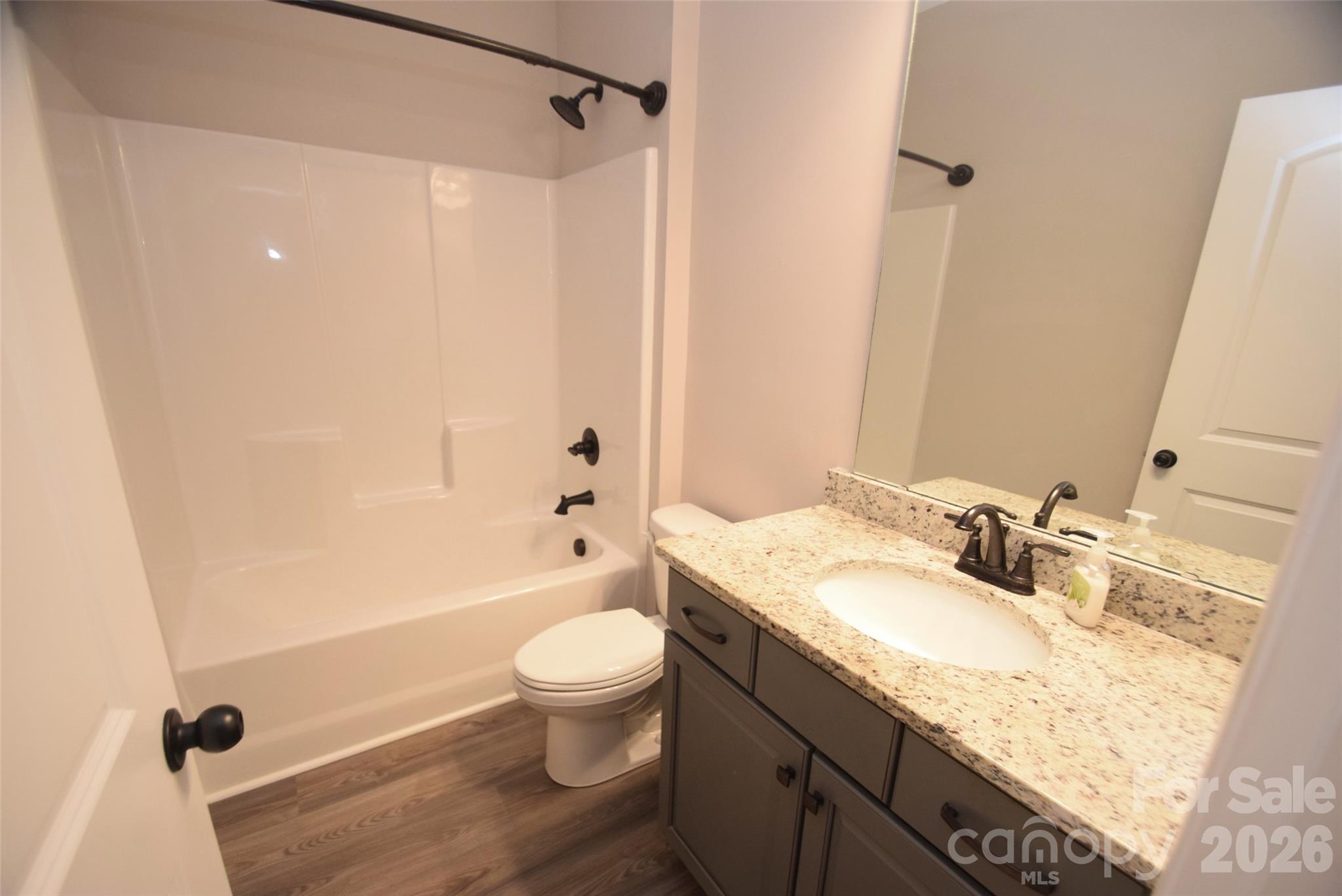 2809 Shiloh Unity Road — Lancaster