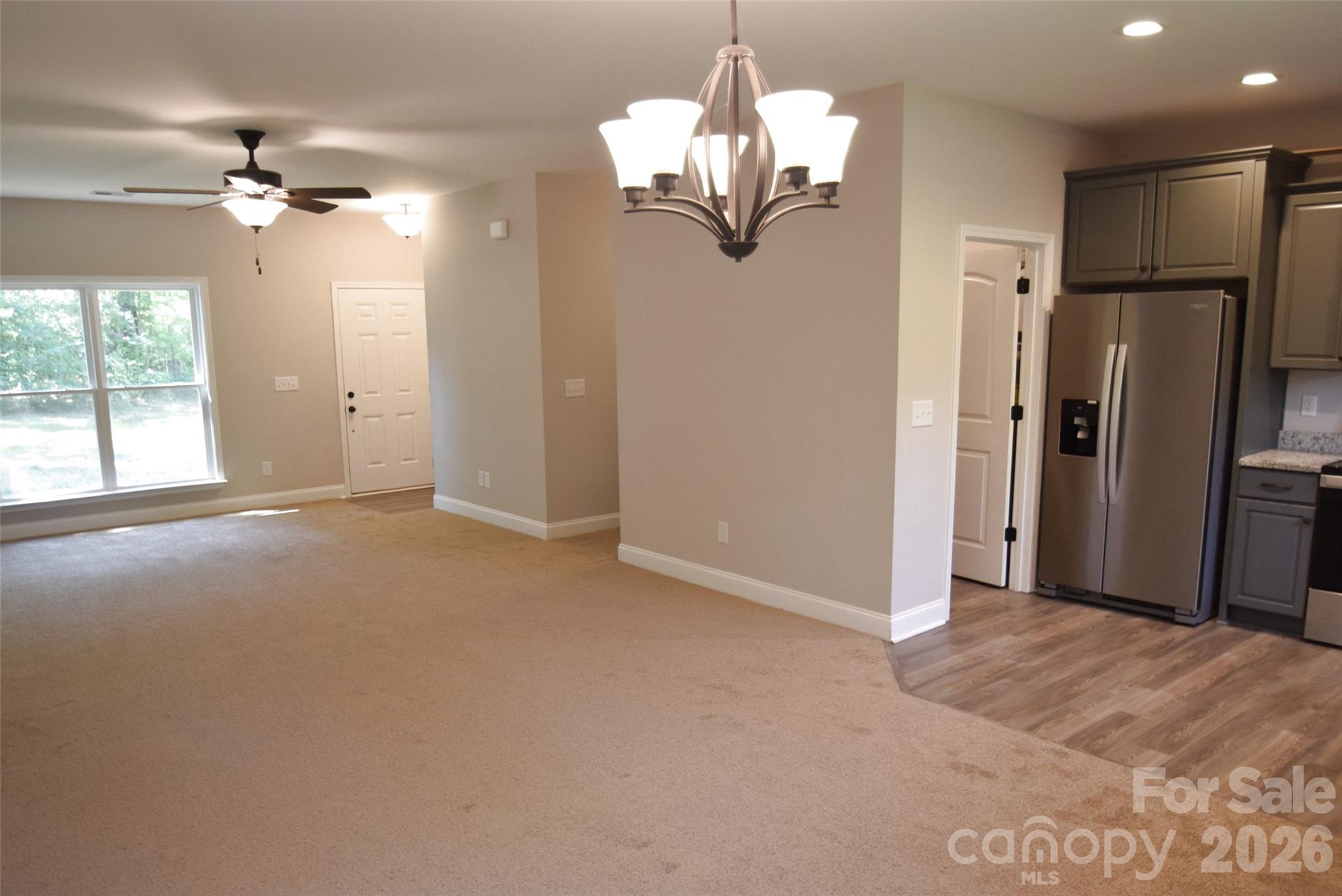 2809 Shiloh Unity Road — Lancaster