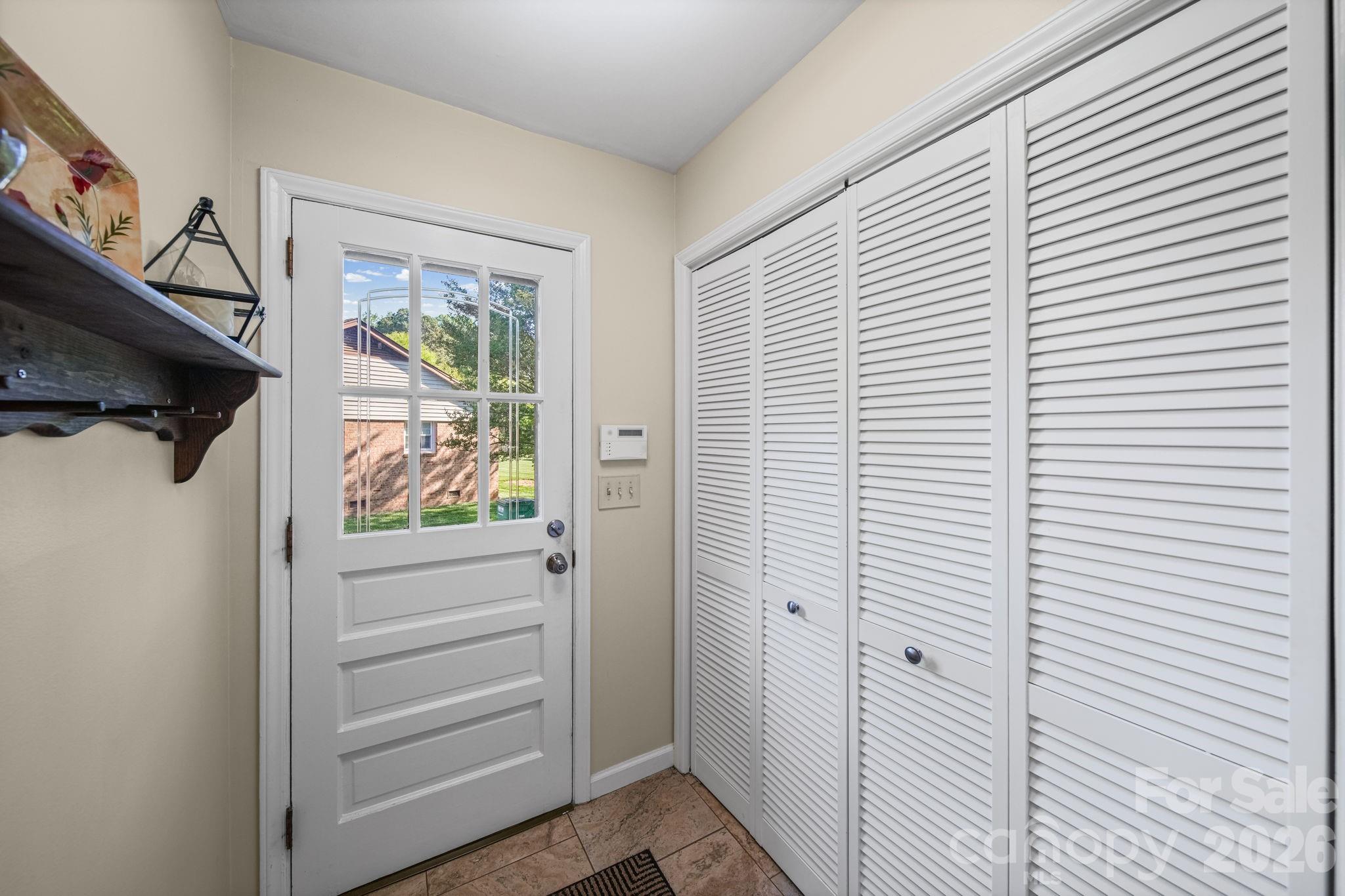 13539 Four Oaks Lane — Matthews