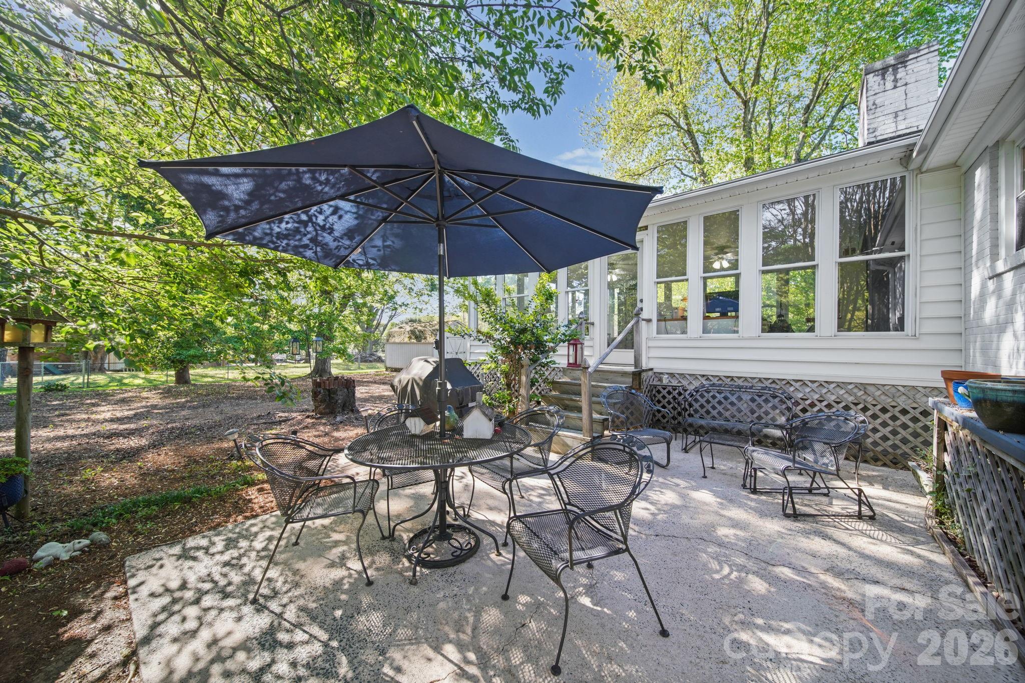 13539 Four Oaks Lane — Matthews