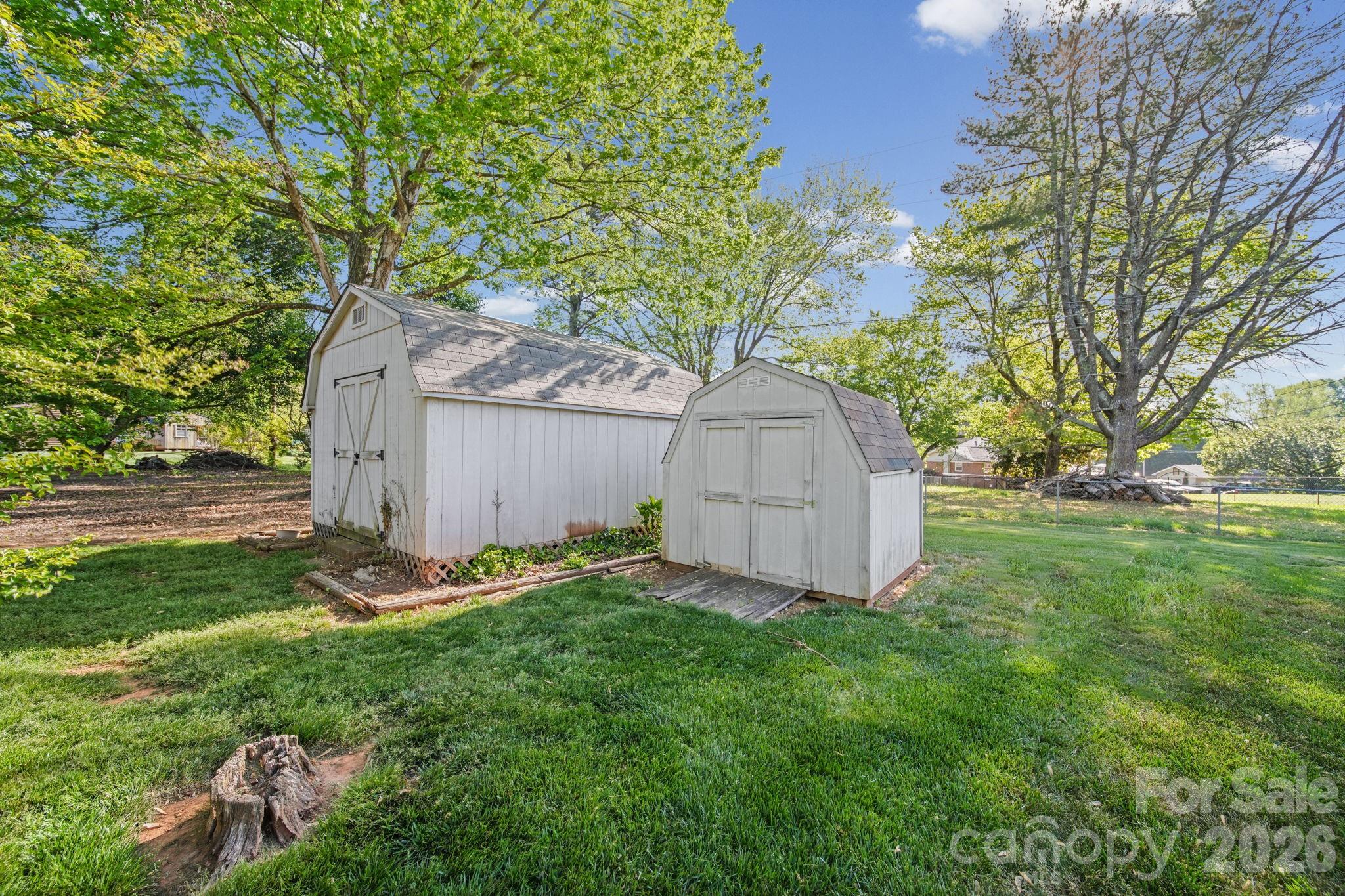 13539 Four Oaks Lane — Matthews