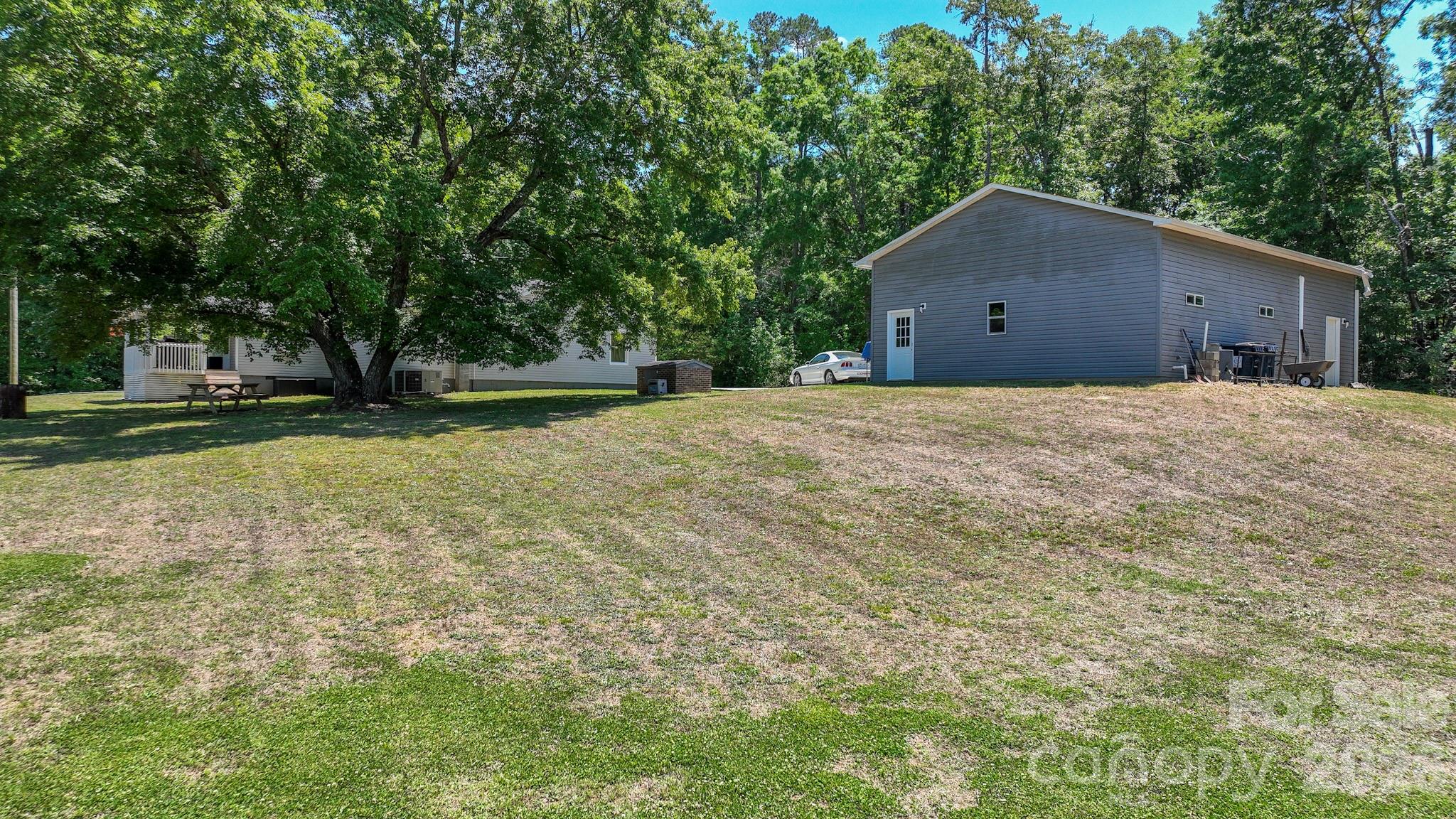 6423 Old Kennedy Ford Road — Marshville