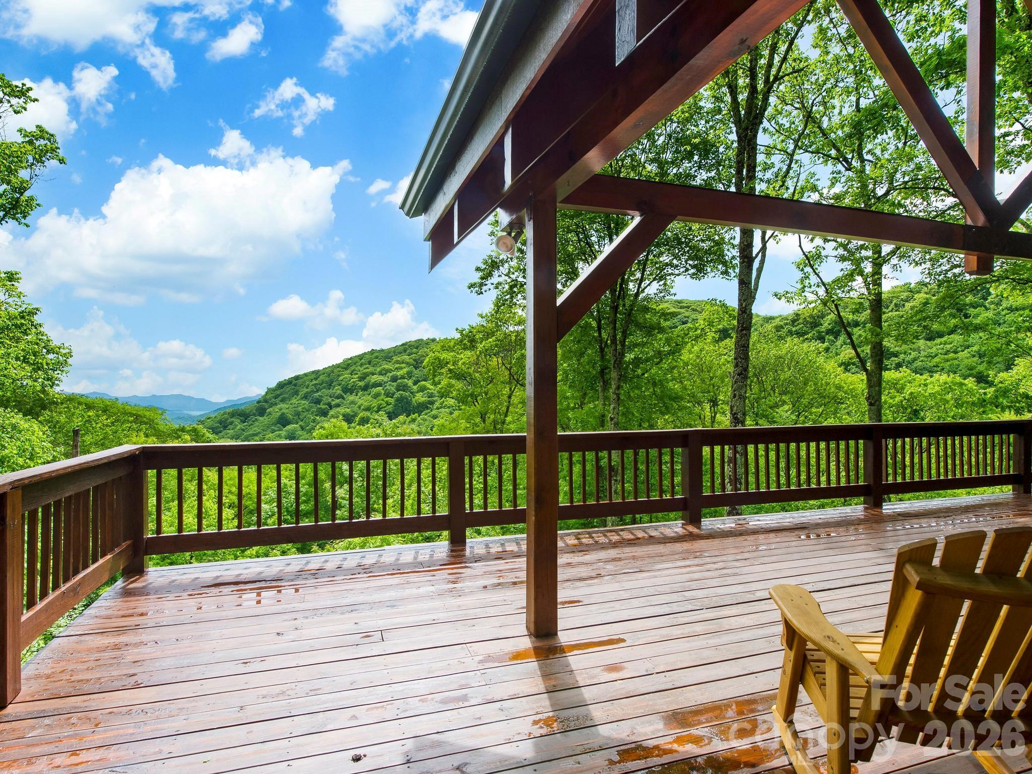 84 Sky Drive — Maggie Valley
