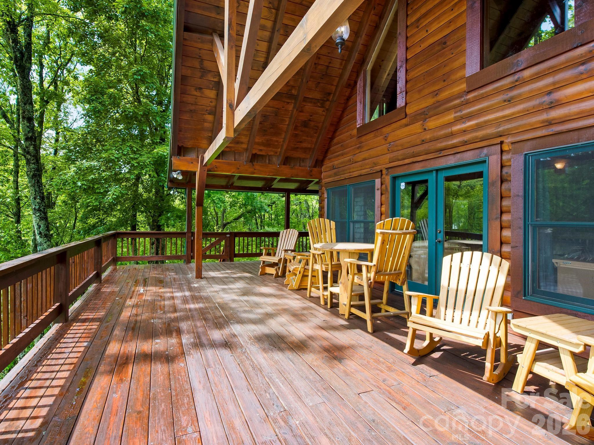 84 Sky Drive — Maggie Valley